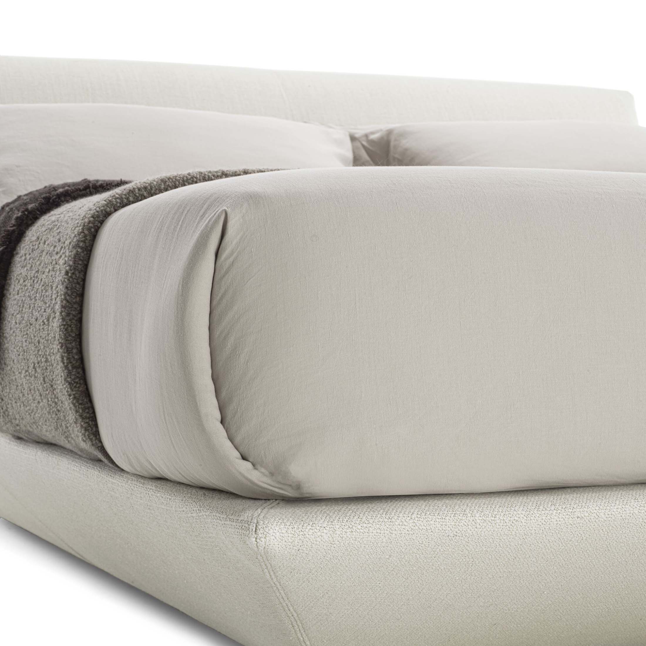 Loungescape / Loungescape Light Bed