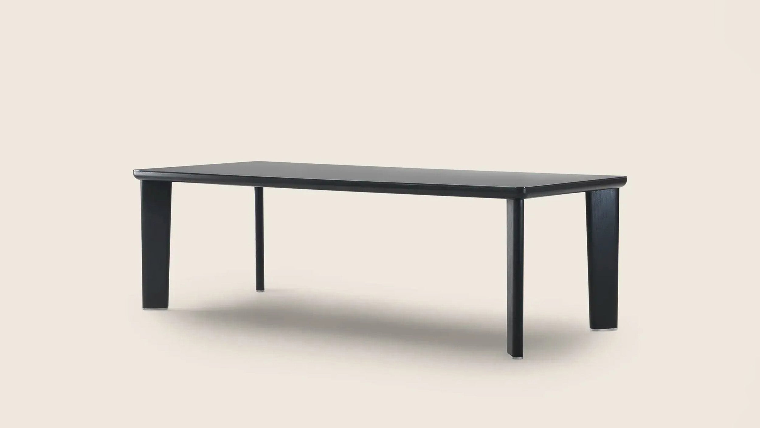 Desktop / Arnold Table, designed by Antonio Citterio for Flexform