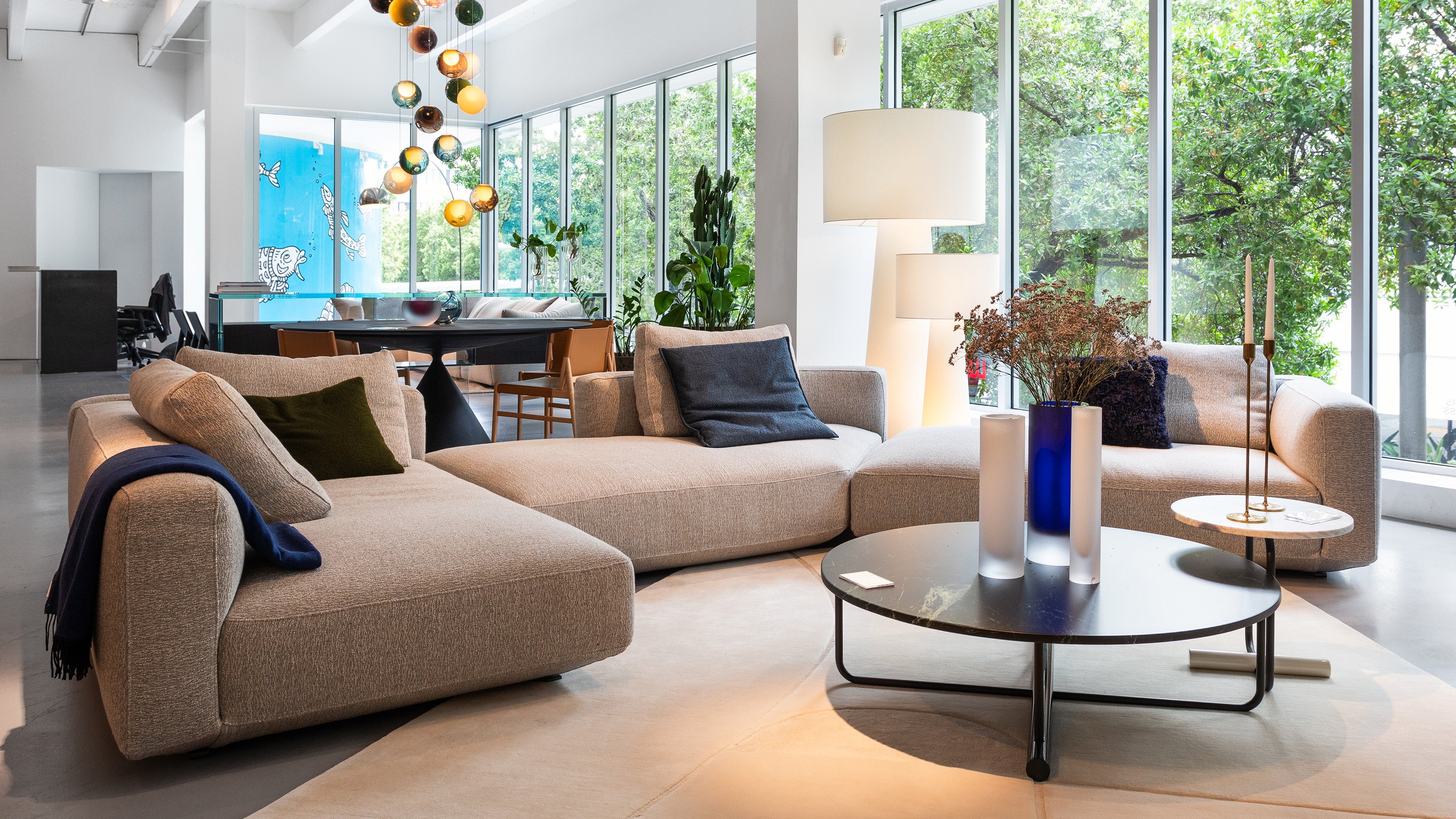 Desktop / Big Shadow, designed by Marcel Wanders made by Cappellini