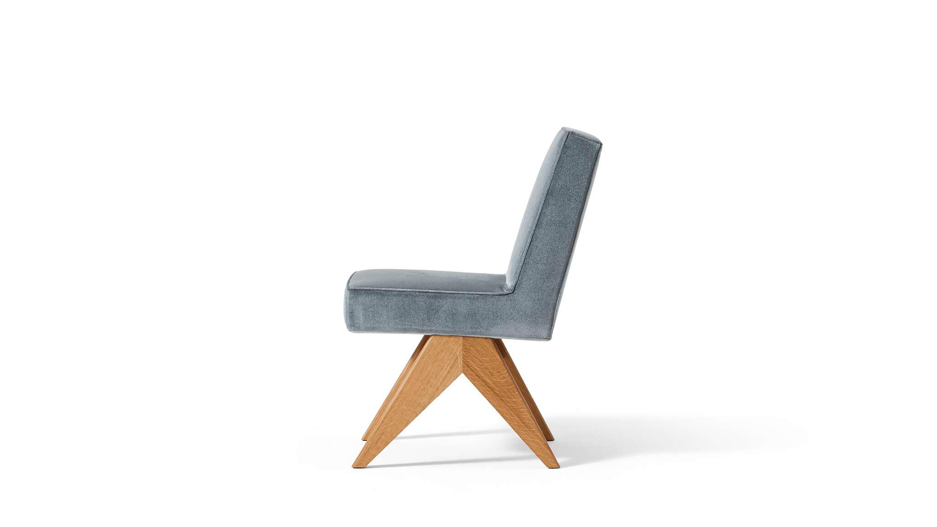 Desktop / Committee Chair, designed by Pierre Jeanneret made by Cassina