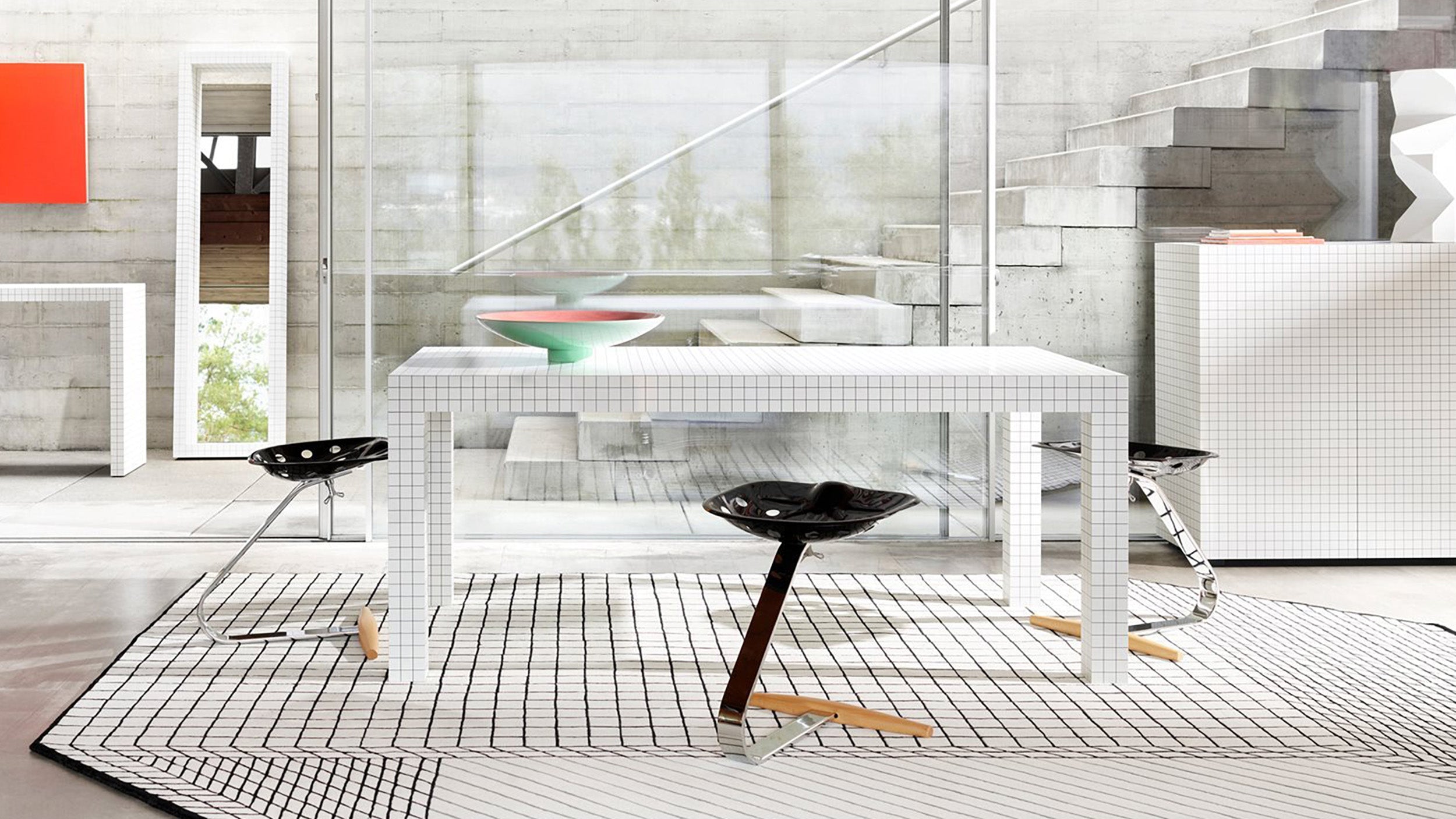 Desktop / Cuculia bowl, designed by Alessandro Mendini for Zanotta