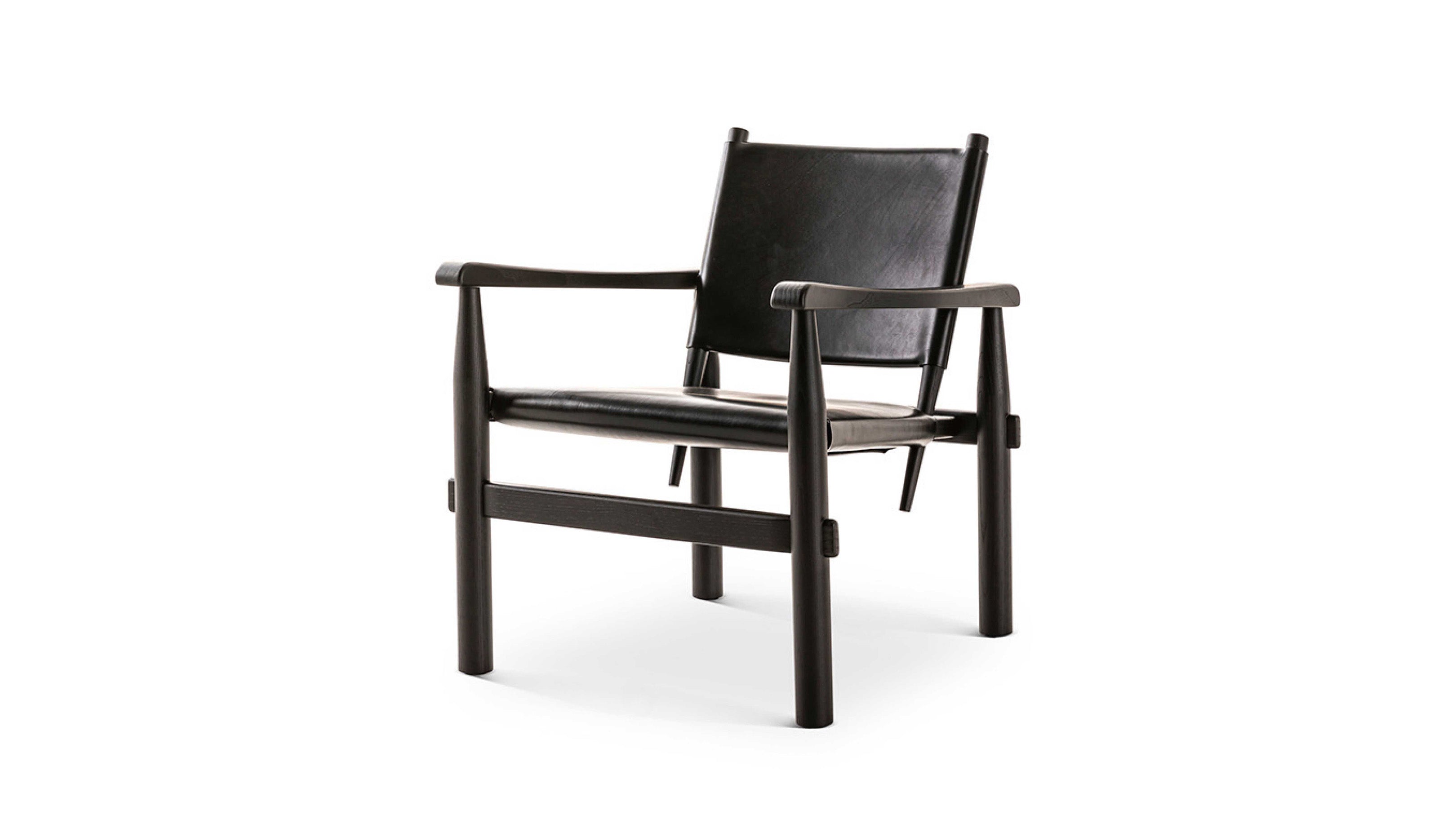 Desktop / Doron Hotel Armchair, designed by Charlotte Perriand, made by Cassina