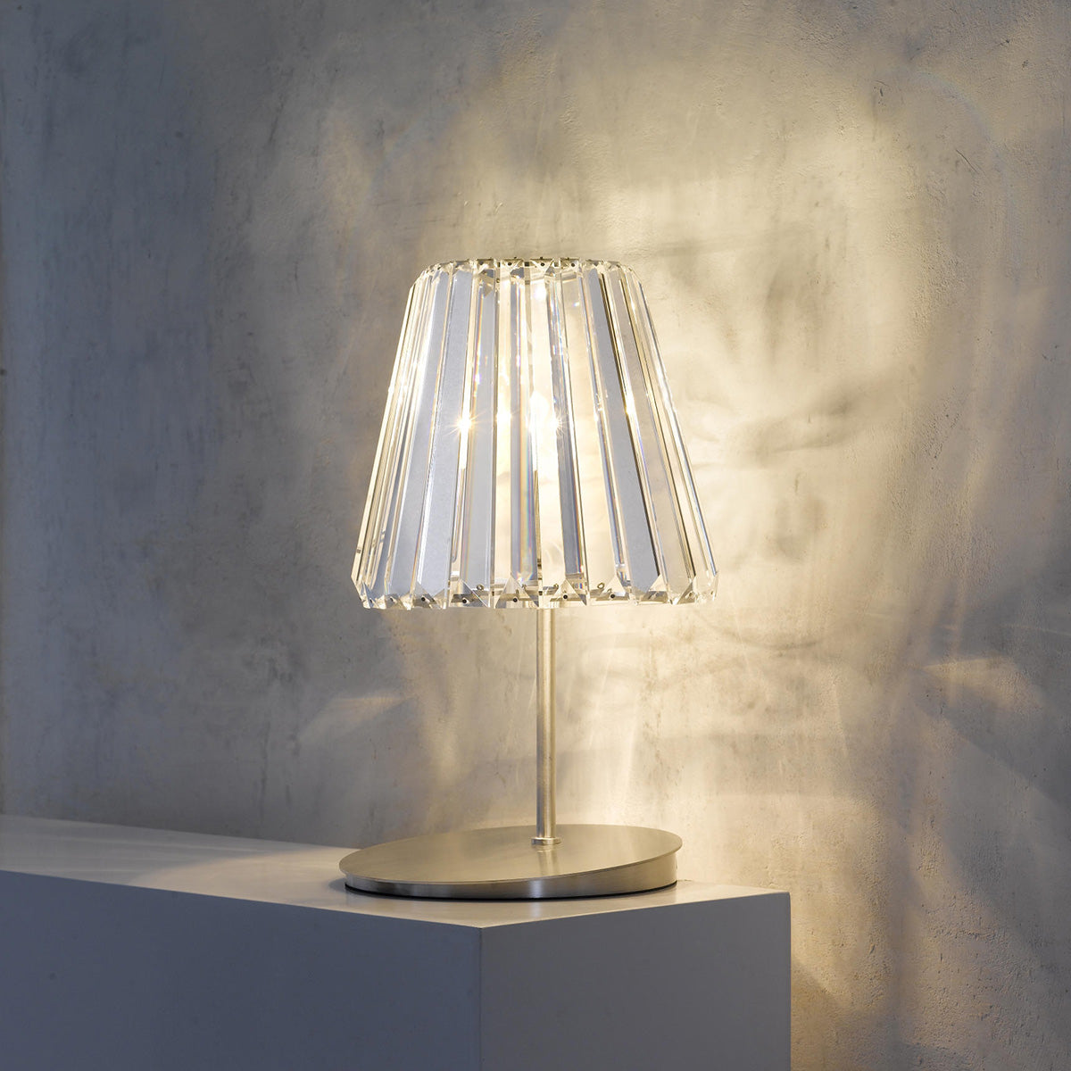 Mobile / Glitters Table Lamp, designed by Gabriela Nahlikova