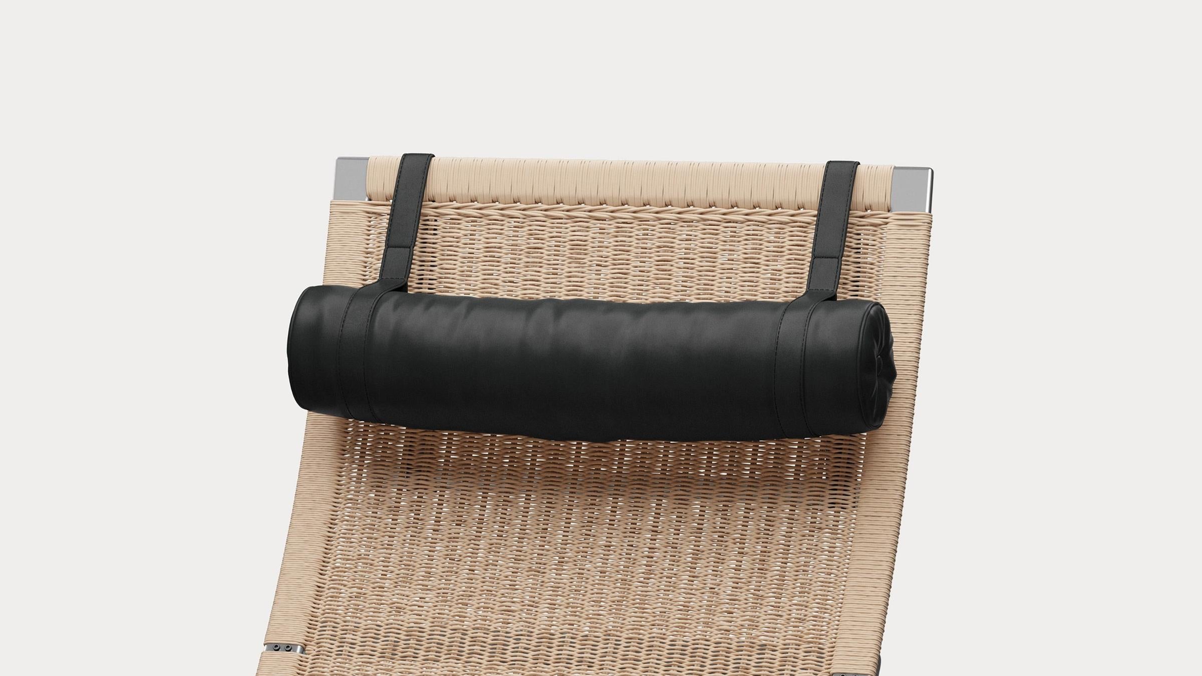Fritz Hansen Chair PK24 Lounge Chair in Wicker