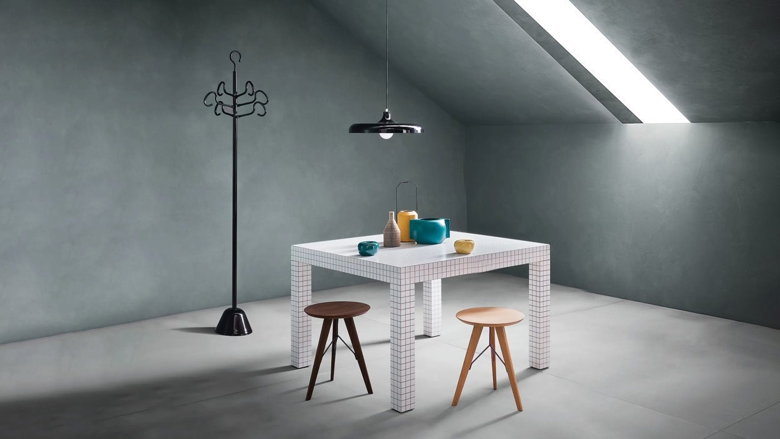 Black / Desktop / Servomanto Clothes Stand, designed by Achille & Pier Giacomo Castiglioni for Zanotta