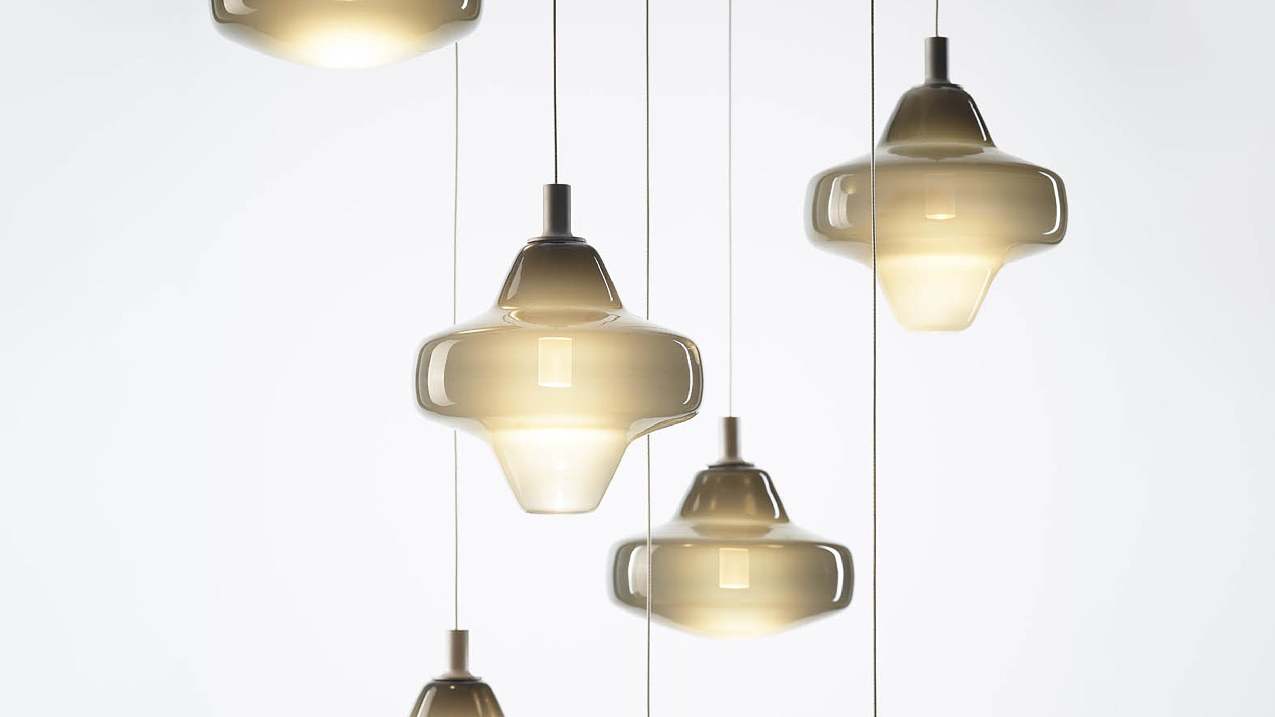 Desktop / Starcloud Pendant Lamps, designed by Lucie Koldova for Brokis