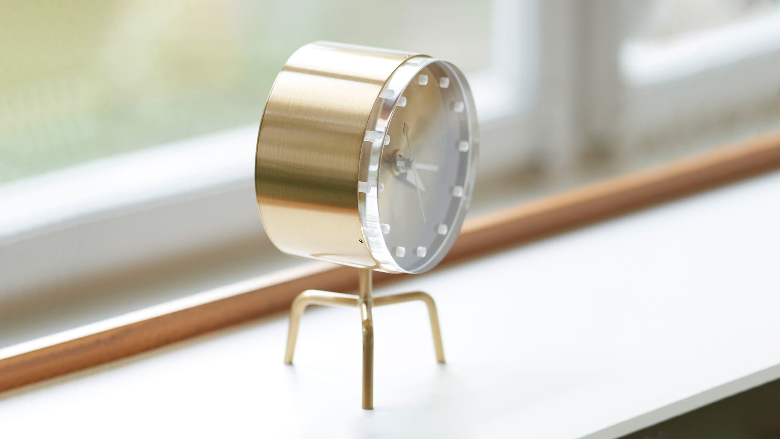 Desktop / Tripod Clock by George Nelson for Vitra