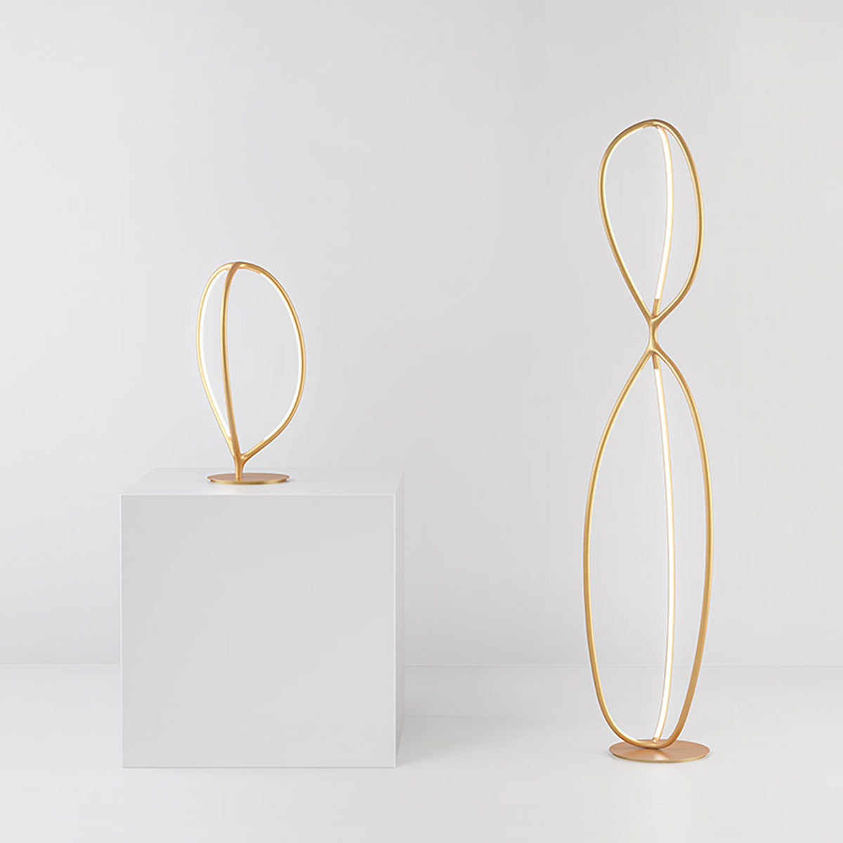 Mobile / Arrival Floor Lamp, designed by Ludovica and Roberto Palomba