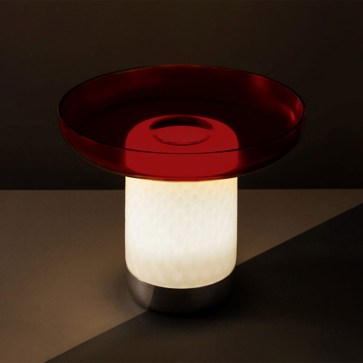 Red / Mobile / Artemide Bonta Lamp + Plate, designed by Attila Veress and Davide Oldani