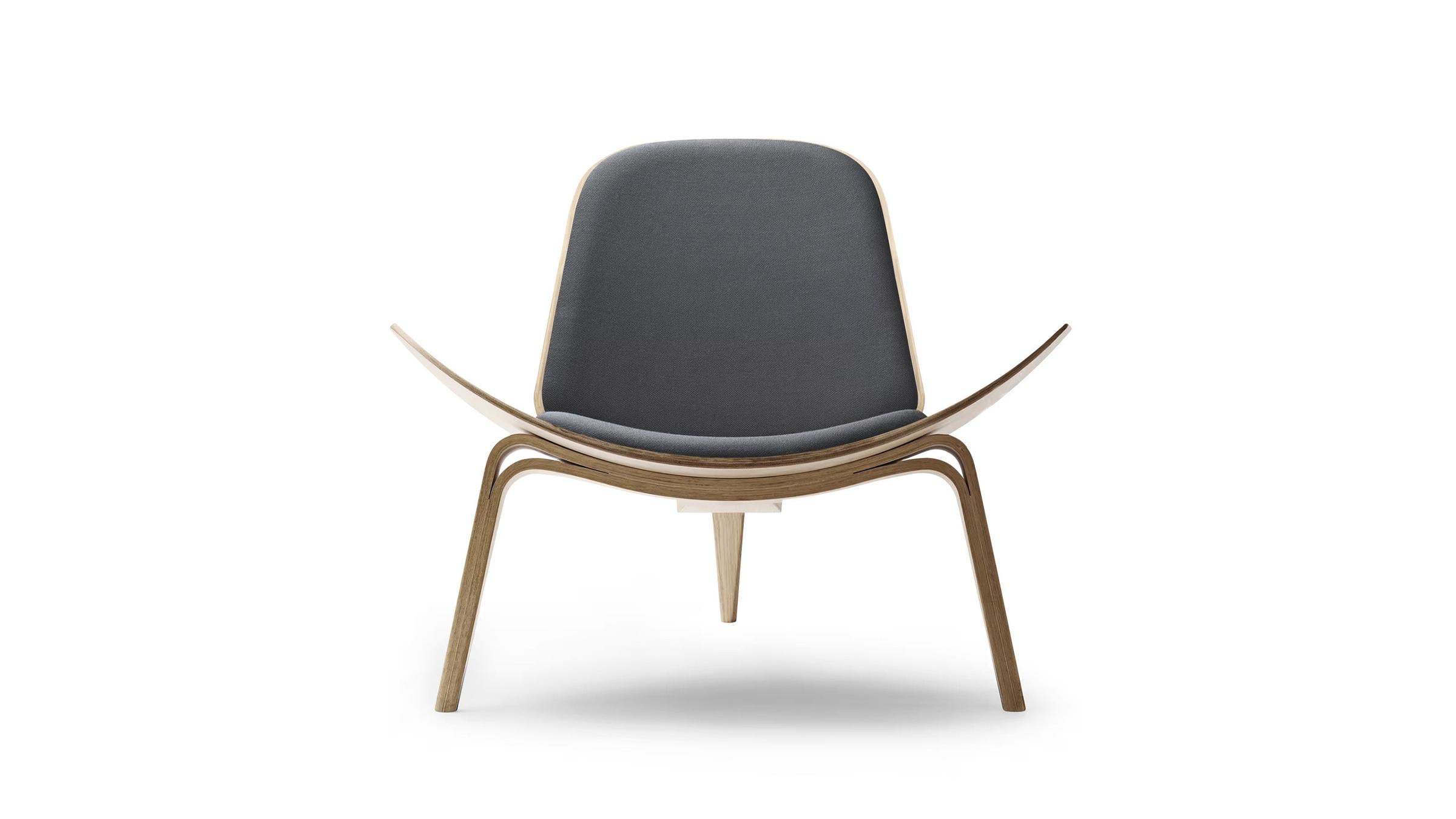 Carl Hansen & Søn Chair CH07 Shell Chair
