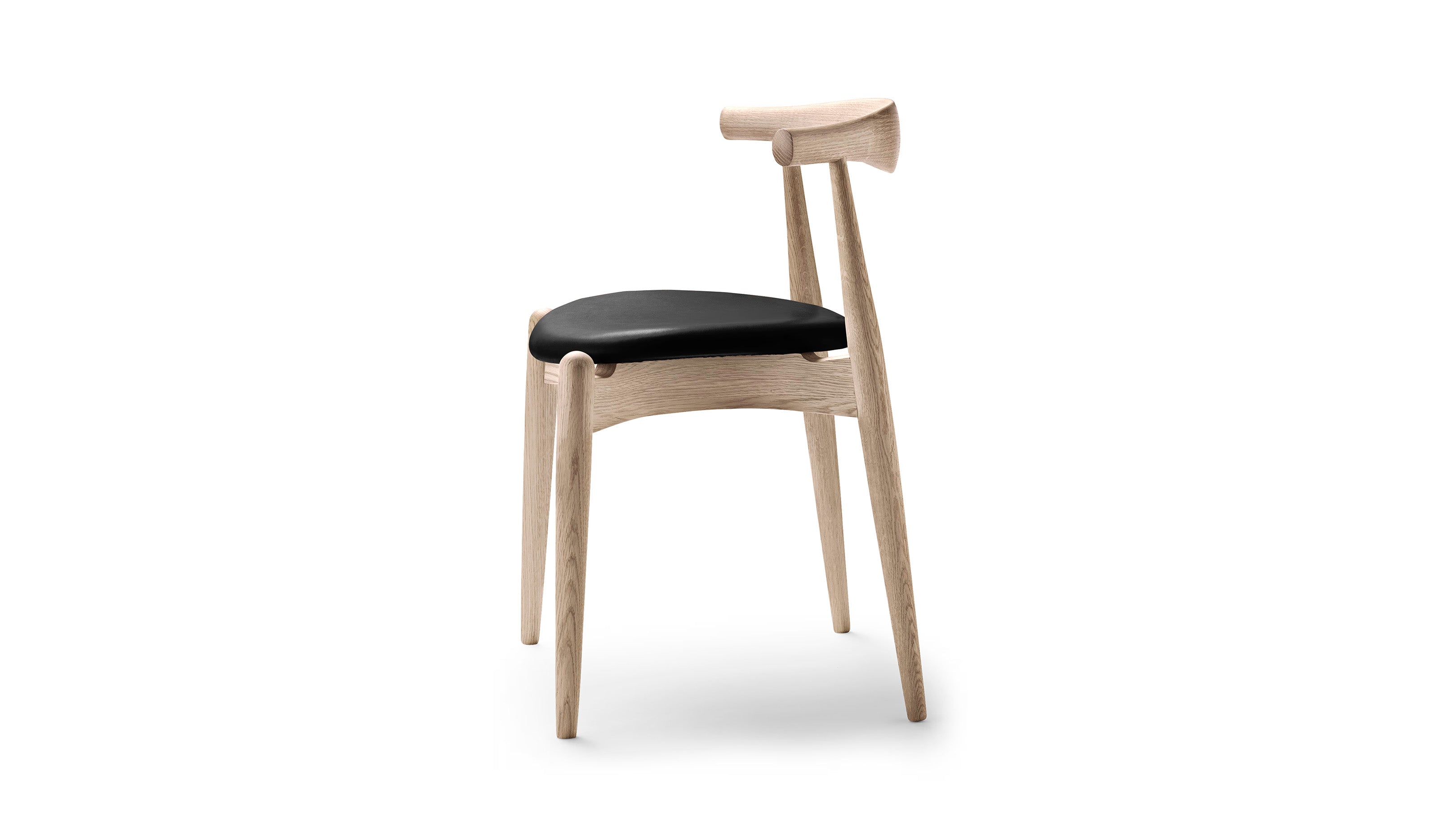 Oak Soap / Thor 301 / Desktop / CH20 Elbow Chair, designed by Hans J Wegner for Carl Hansen