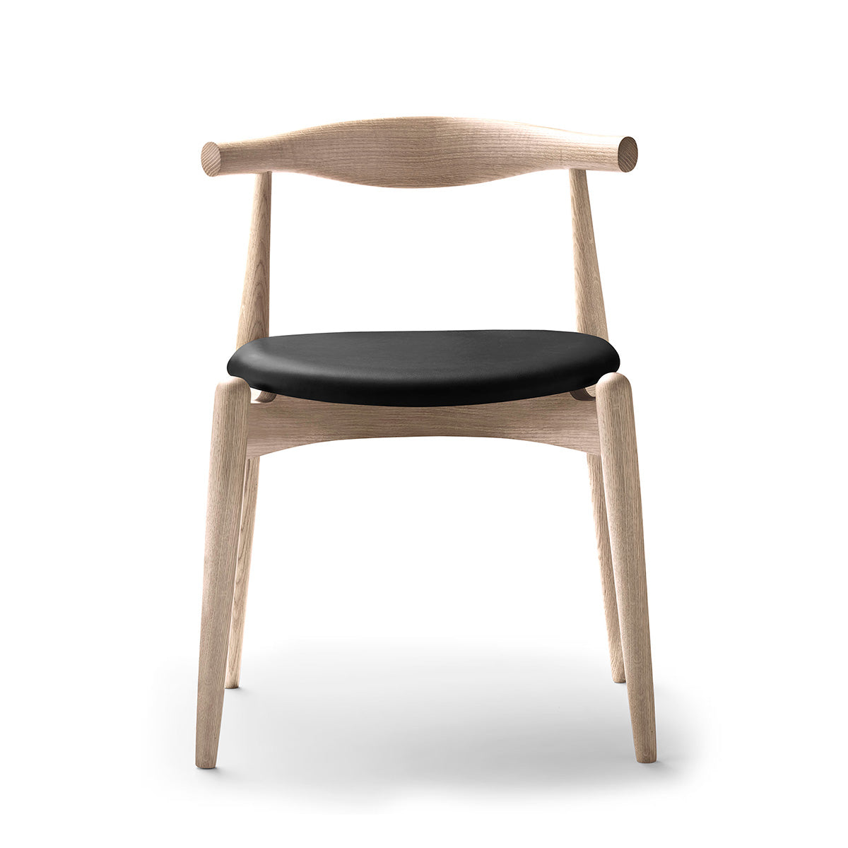 Oak Soap / Thor 301 / Mobile / CH20 Elbow Chair, designed by Hans J Wegner for Carl Hansen