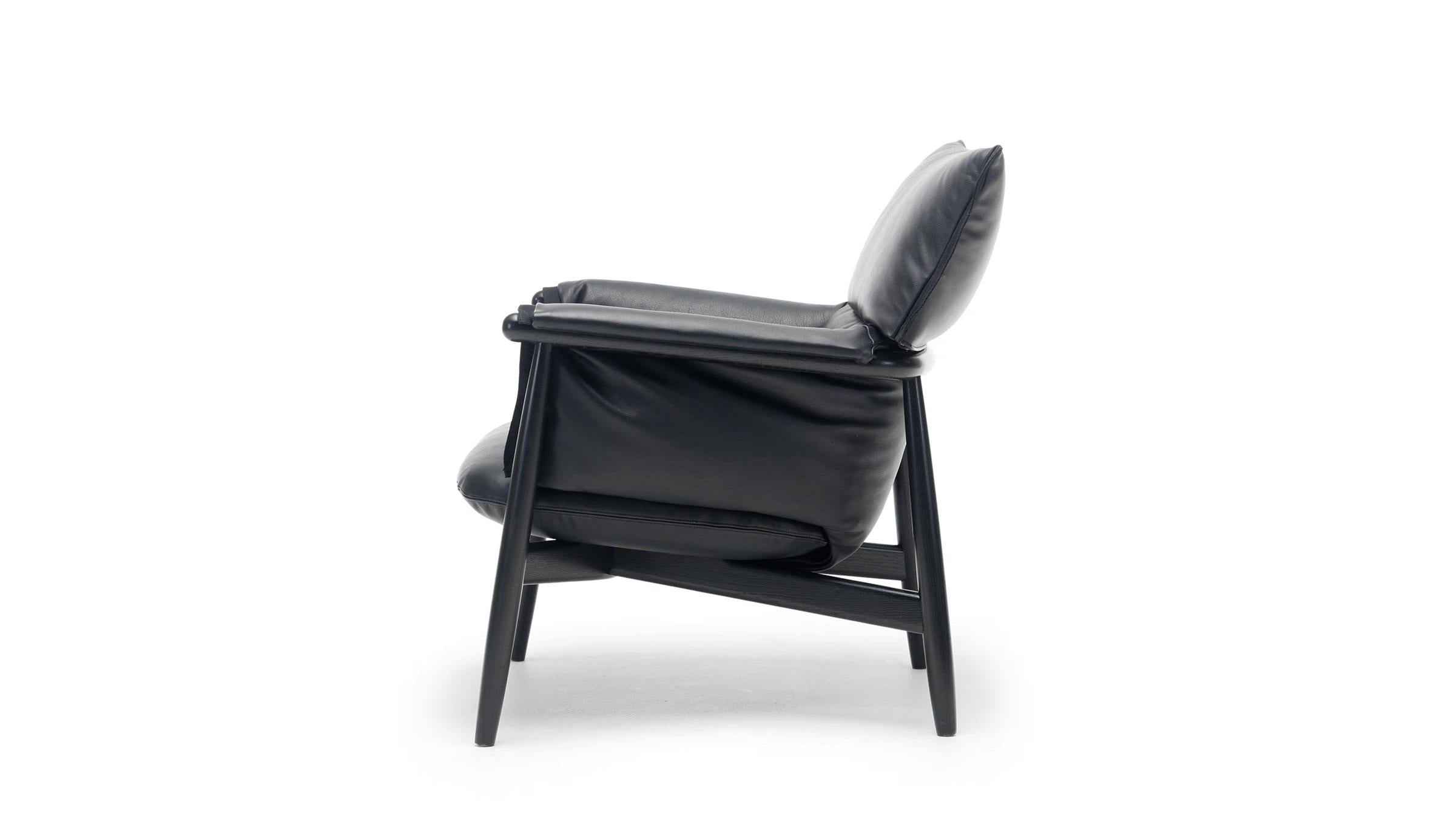 Carl Hansen & Søn Chair E015 Embrace Lounge Chair
