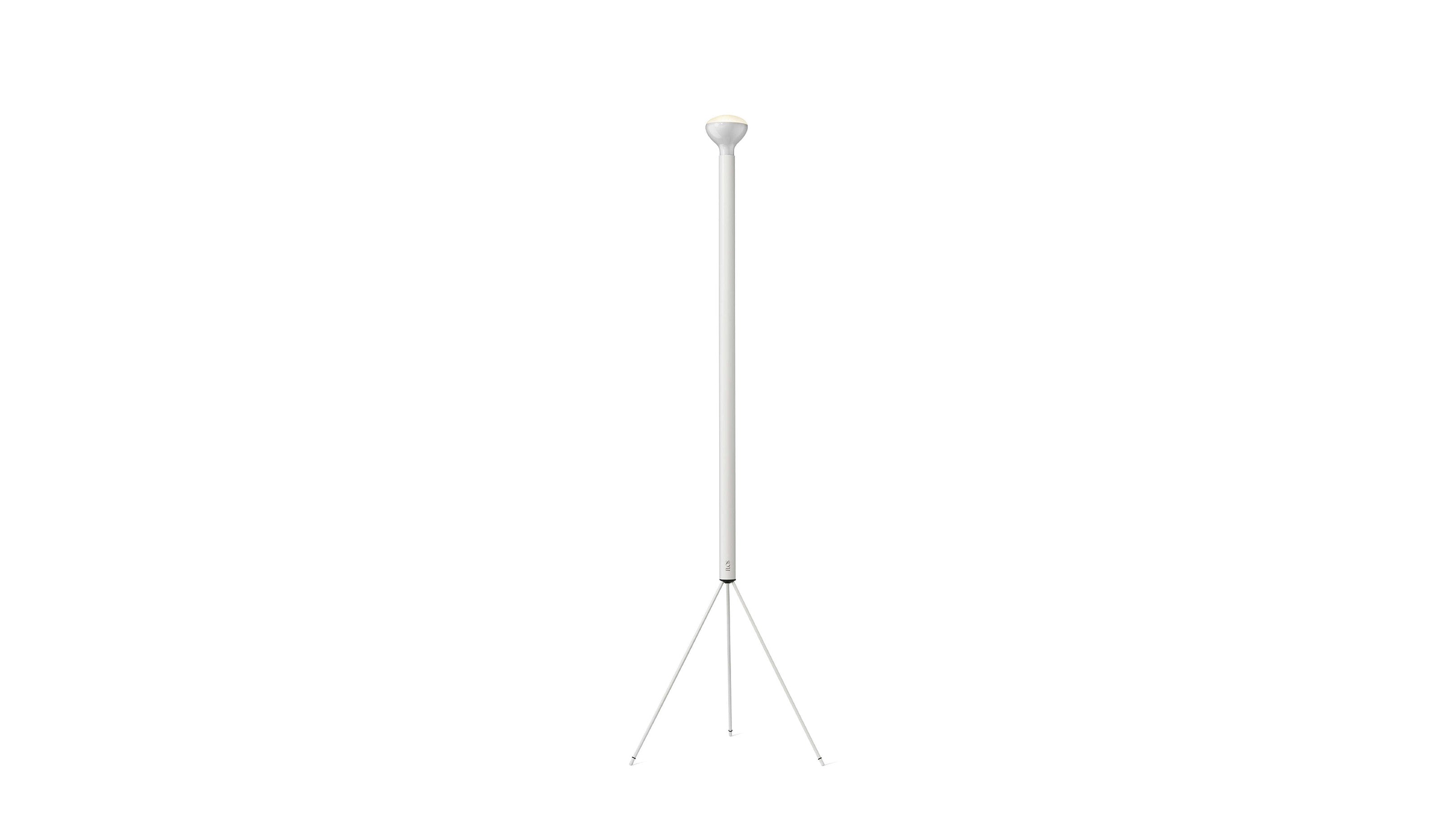 White / Desktop / Luminator, designed by Achille and Pier Giacomo Castiglioni made by Flos