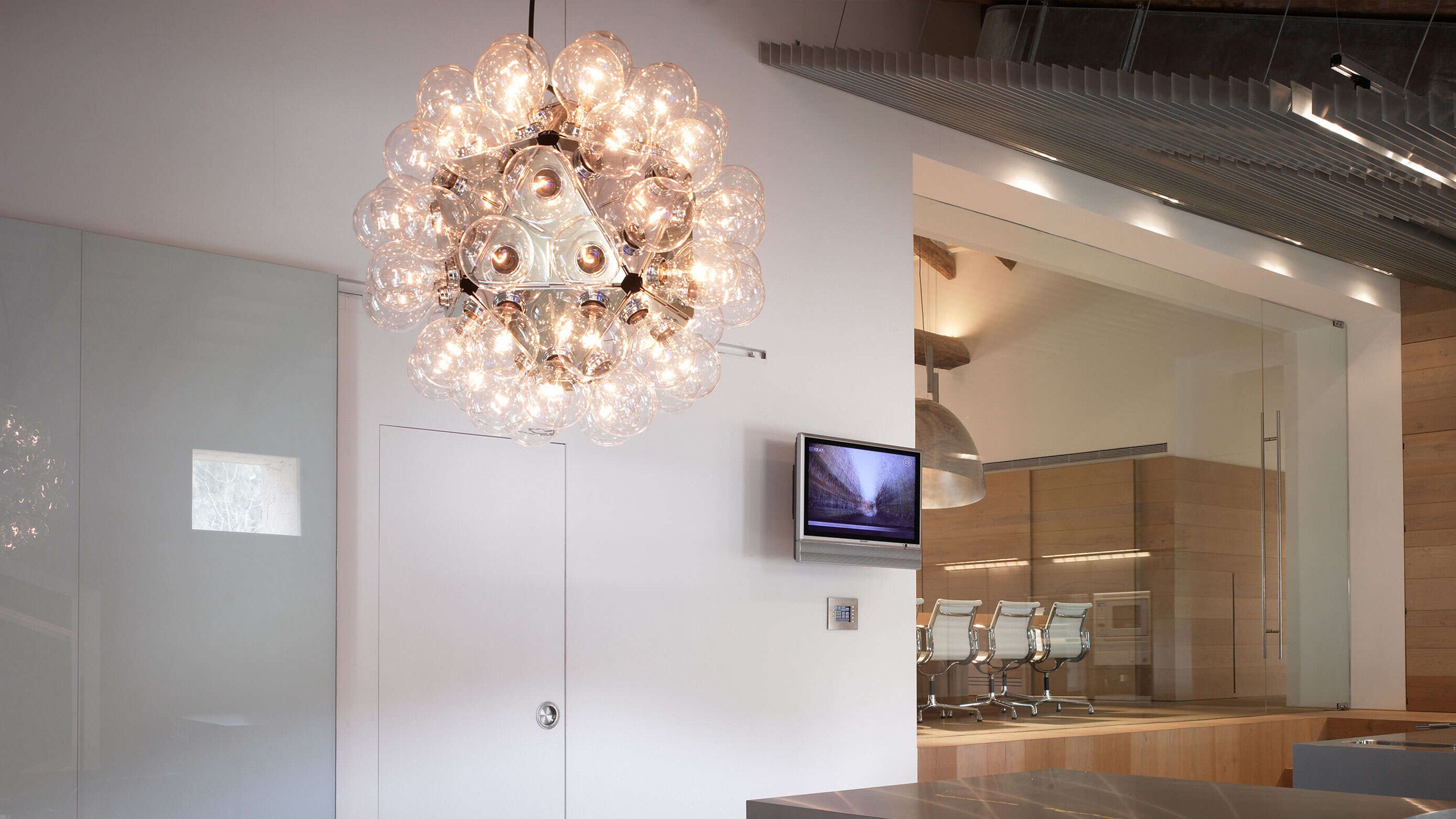 Desktop / Taraxacum 88 Suspension 1, designed by Achille Castiglioni and Pier Giacomo Castiglioni made by Flos