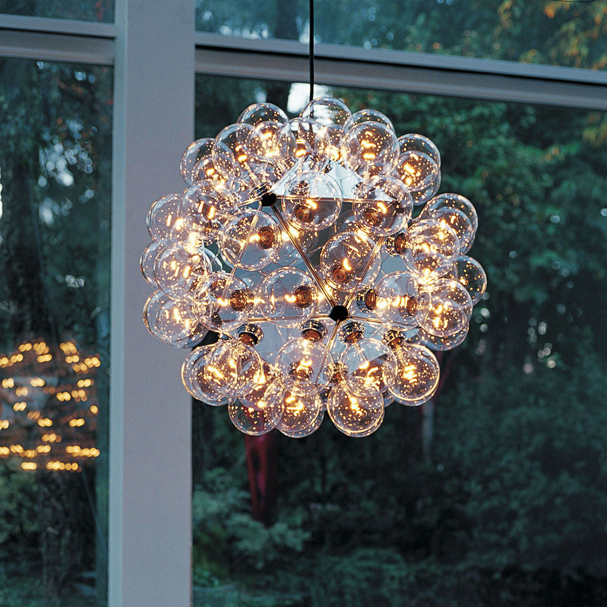 Mobile / Taraxacum 88 Suspension 1, designed by Achille Castiglioni and Pier Giacomo Castiglioni made by Flos