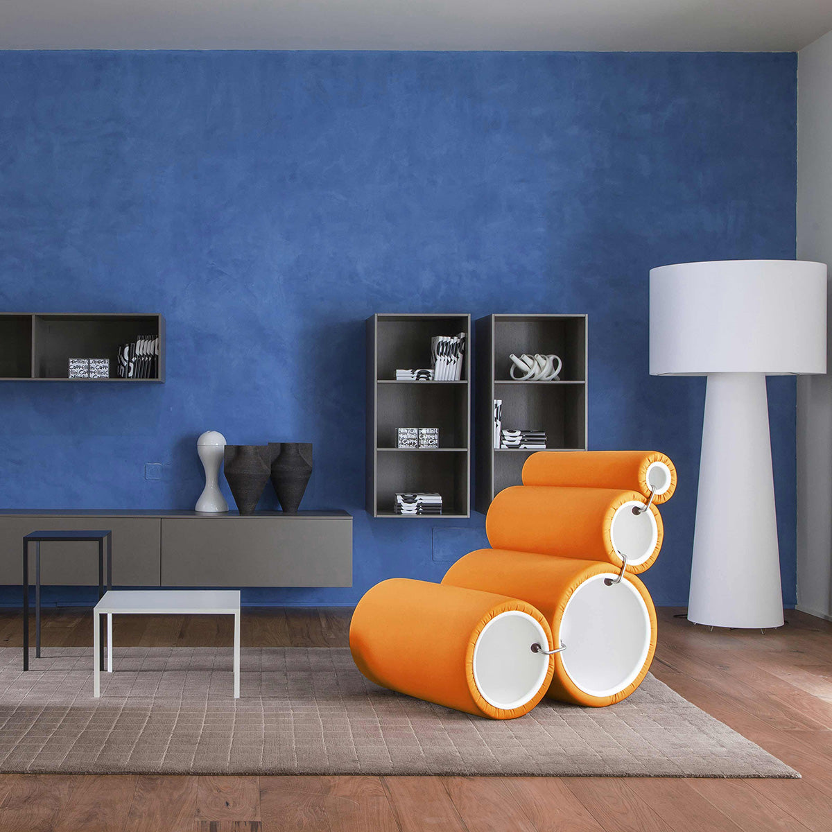 Mobile / Tube Chair, designed by Joe Colombo made by Cappellini