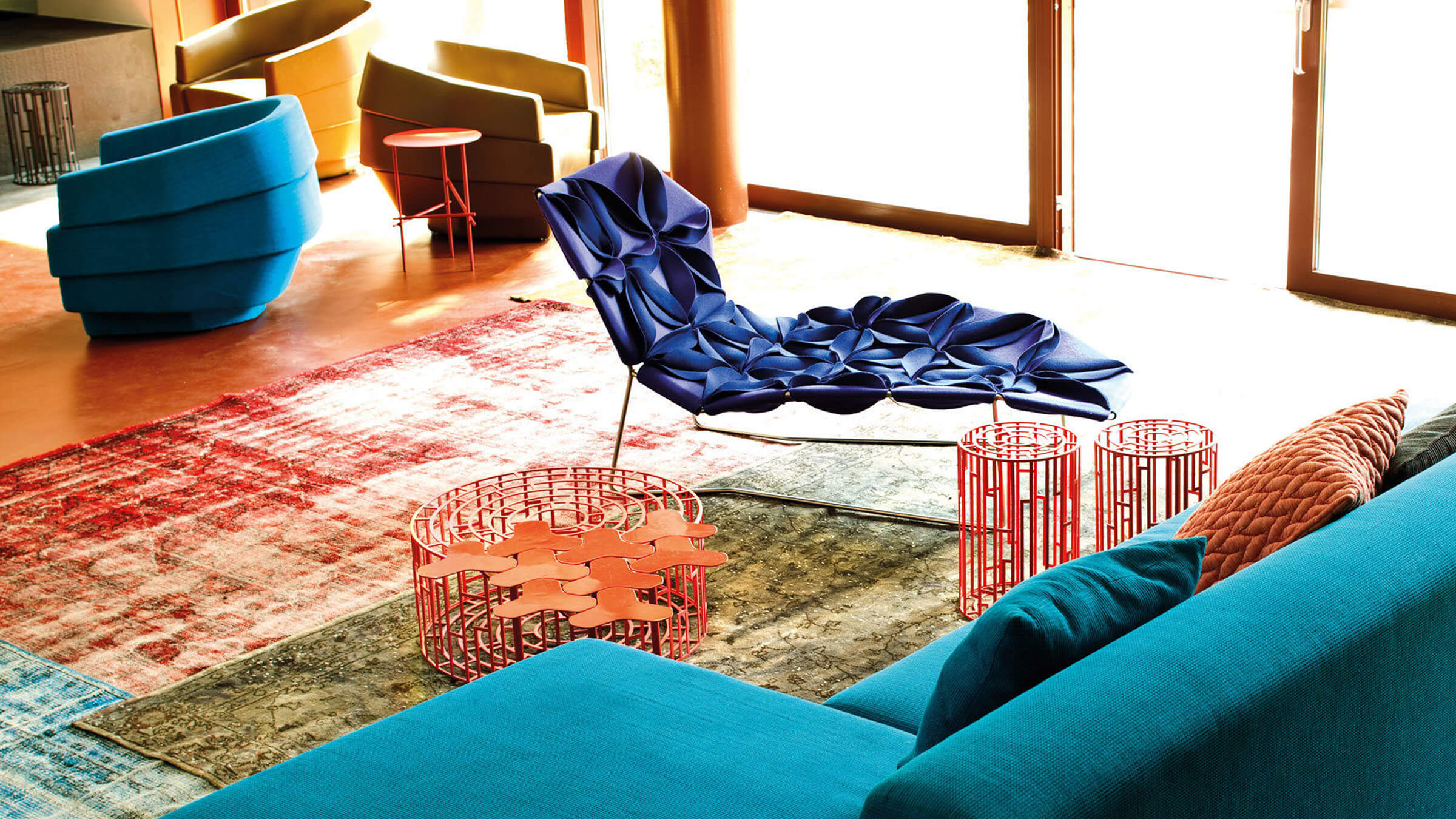 Desktop / BlackMenu / Antibodi Lounge, designed by Patricia Urquiola