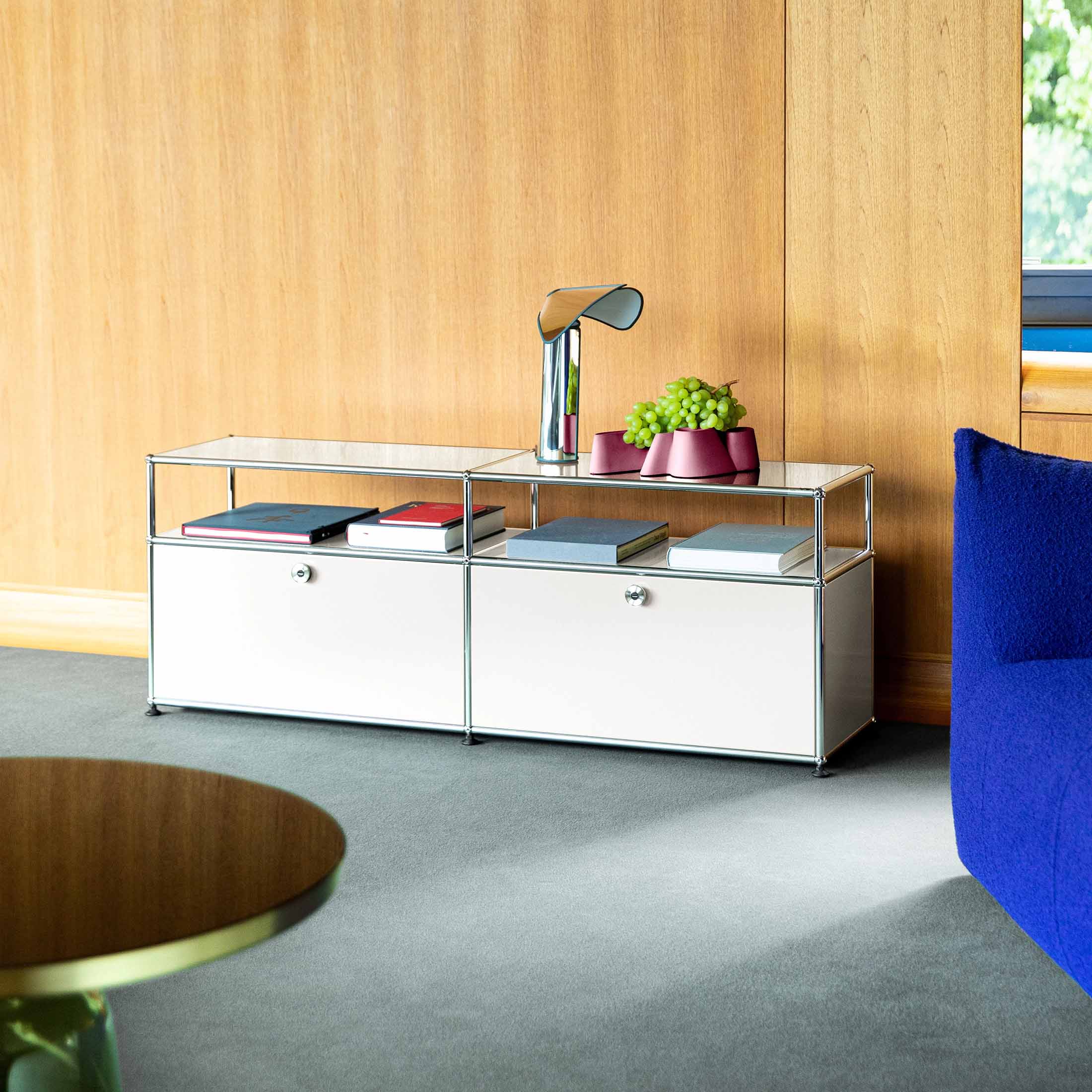 Mobile / Media (O2), made by USM Haller
