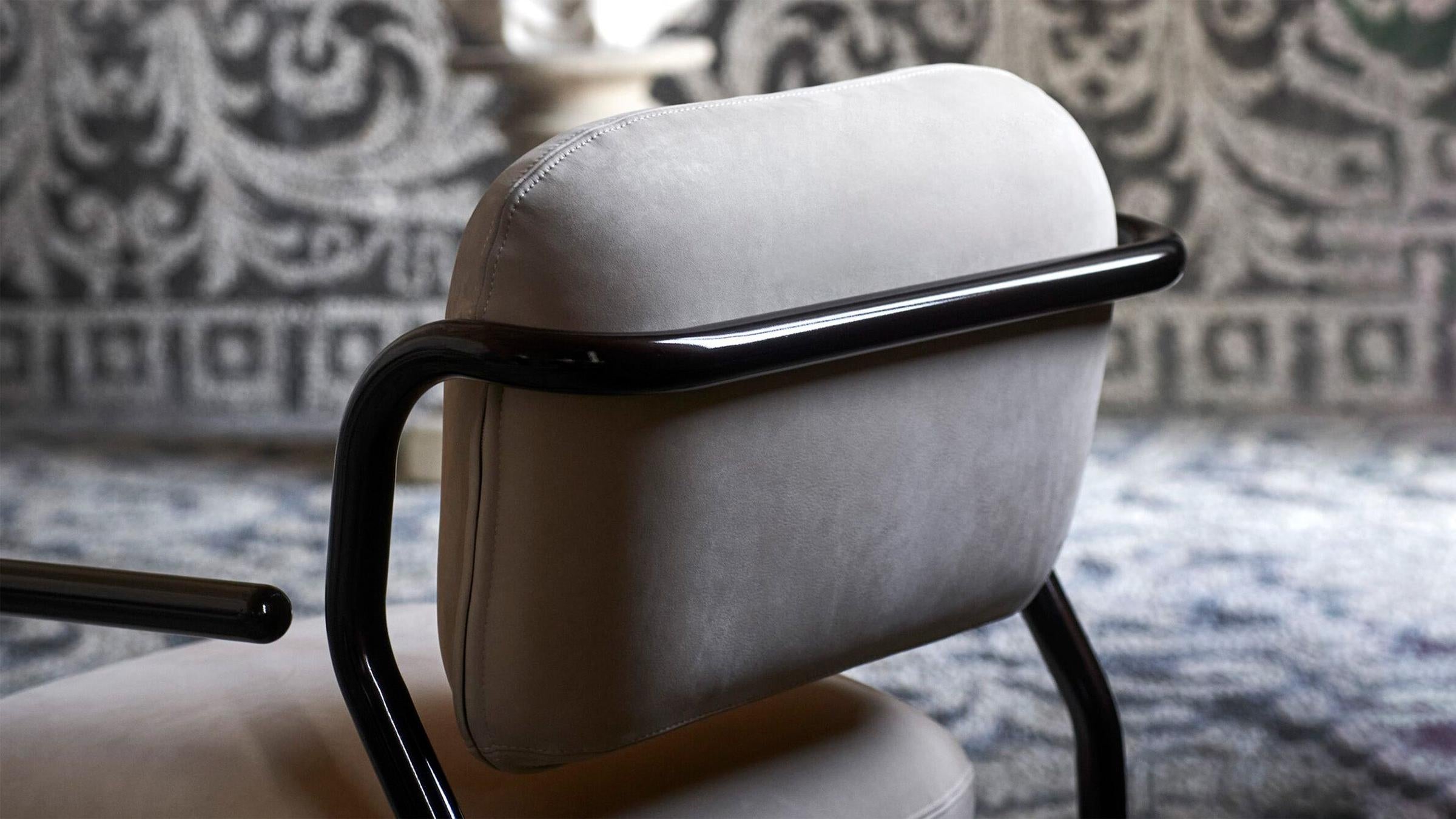 Exteta Chair Modernista Chair