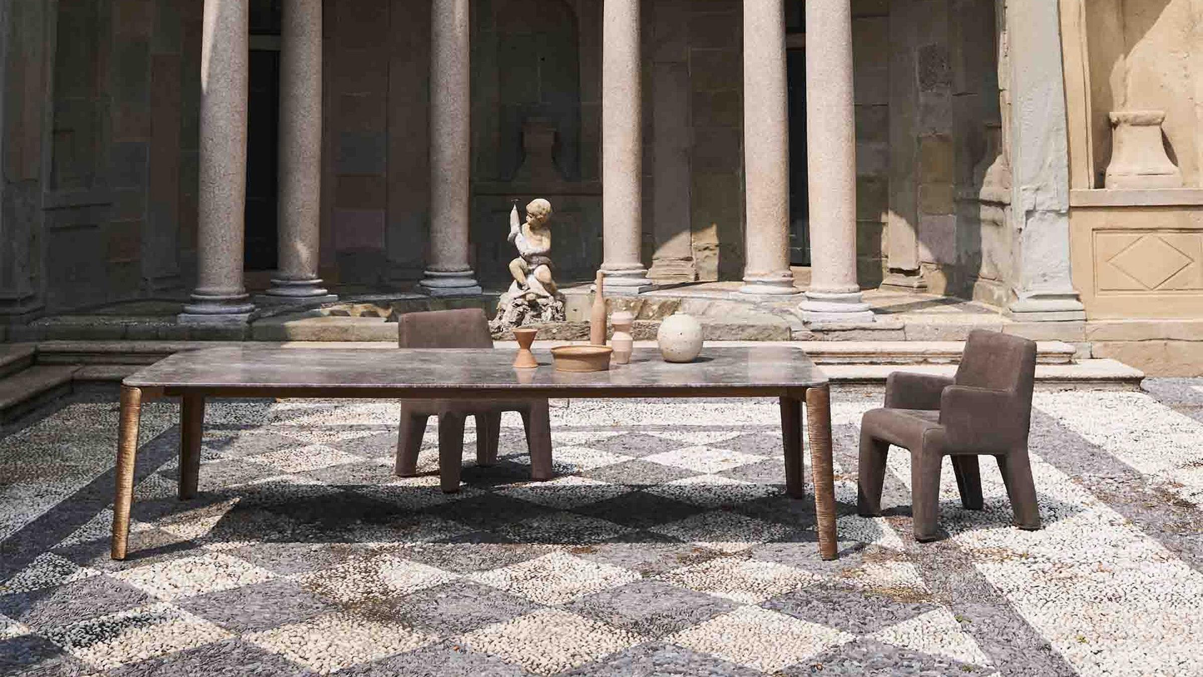 Exteta Dining Table Moonlight Dining Table