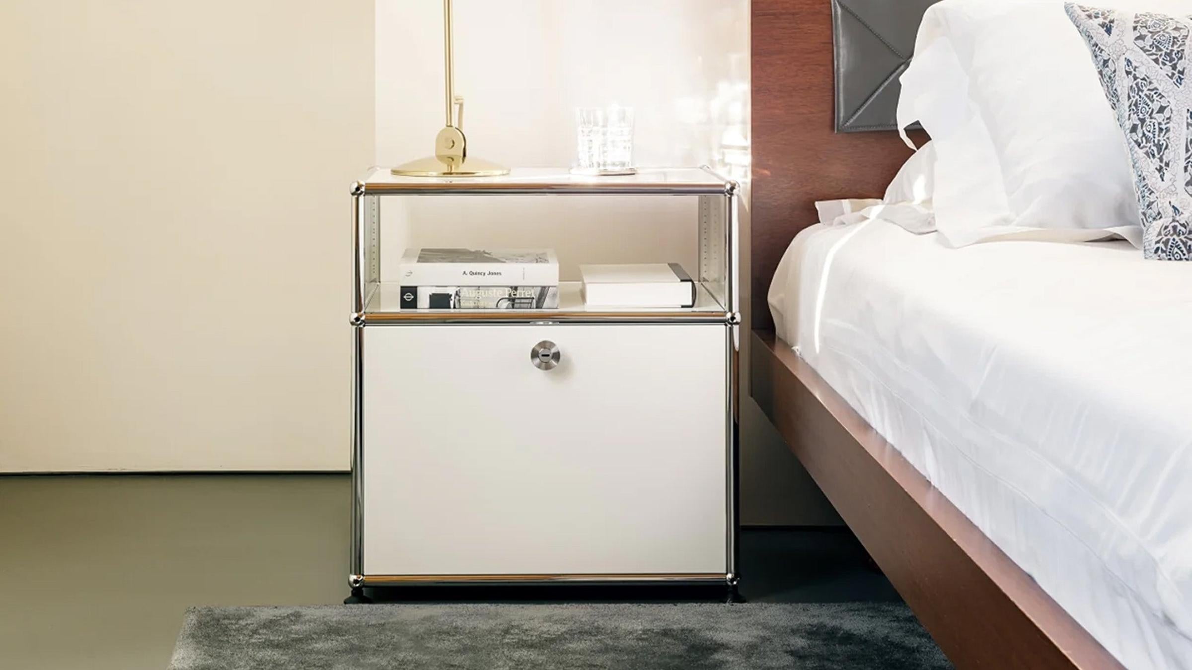 Desktop / Nightstand (P), made by UMS Haller