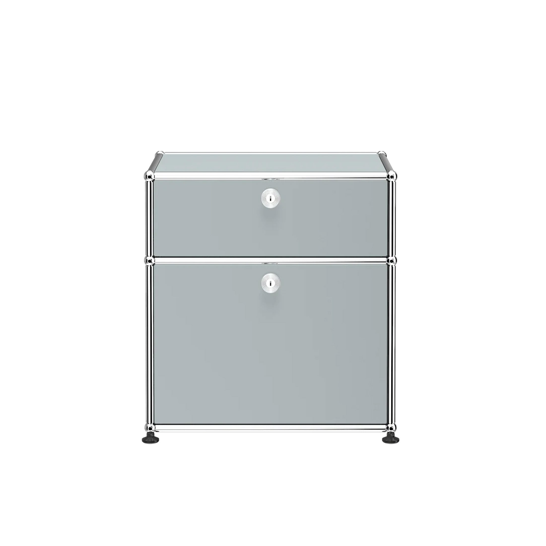 Mobile / Nightstand (P1), made by USM Haller