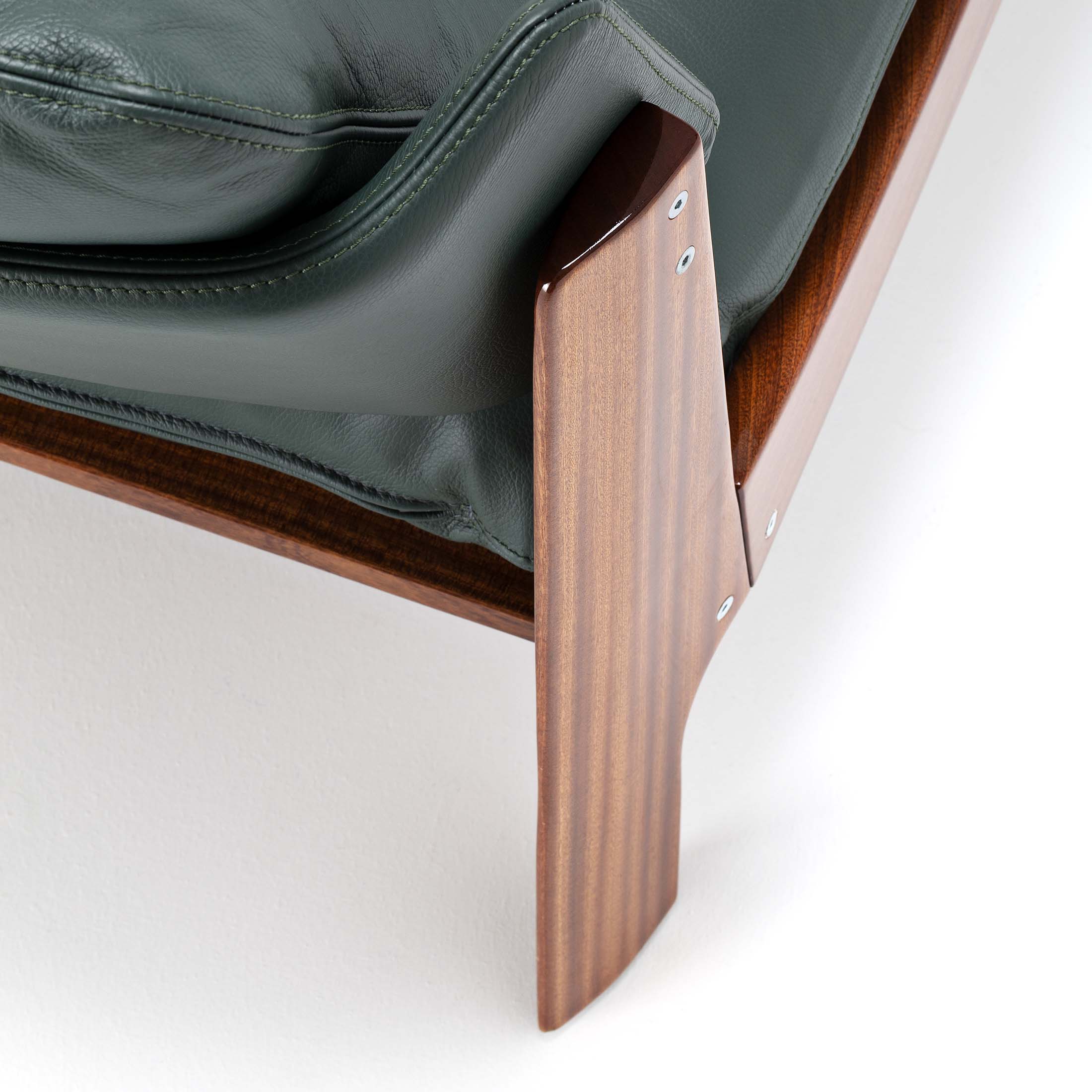 Exteta Armchair No-Glue Armchair