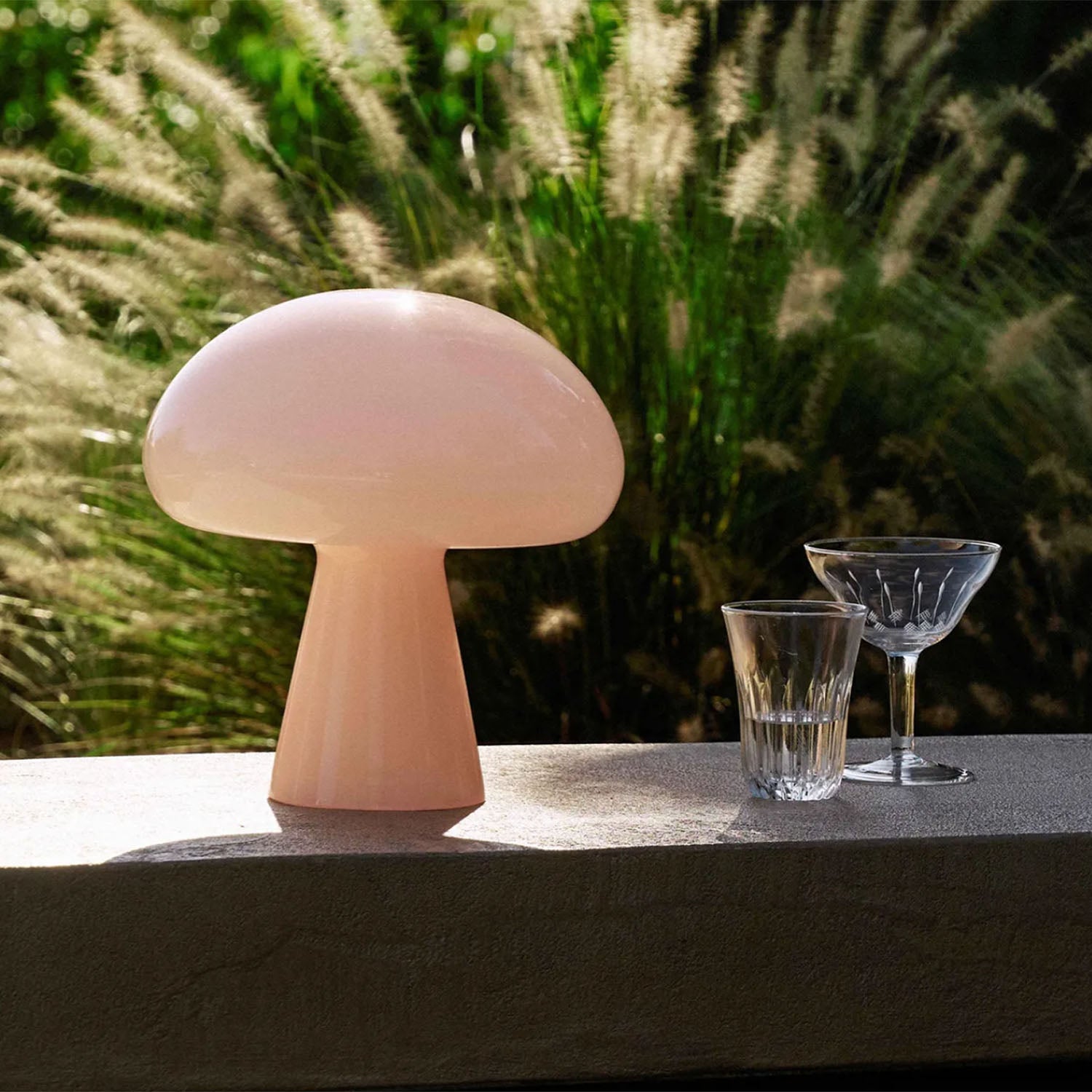 GUBI Table Lamp Obello Portable Lamp