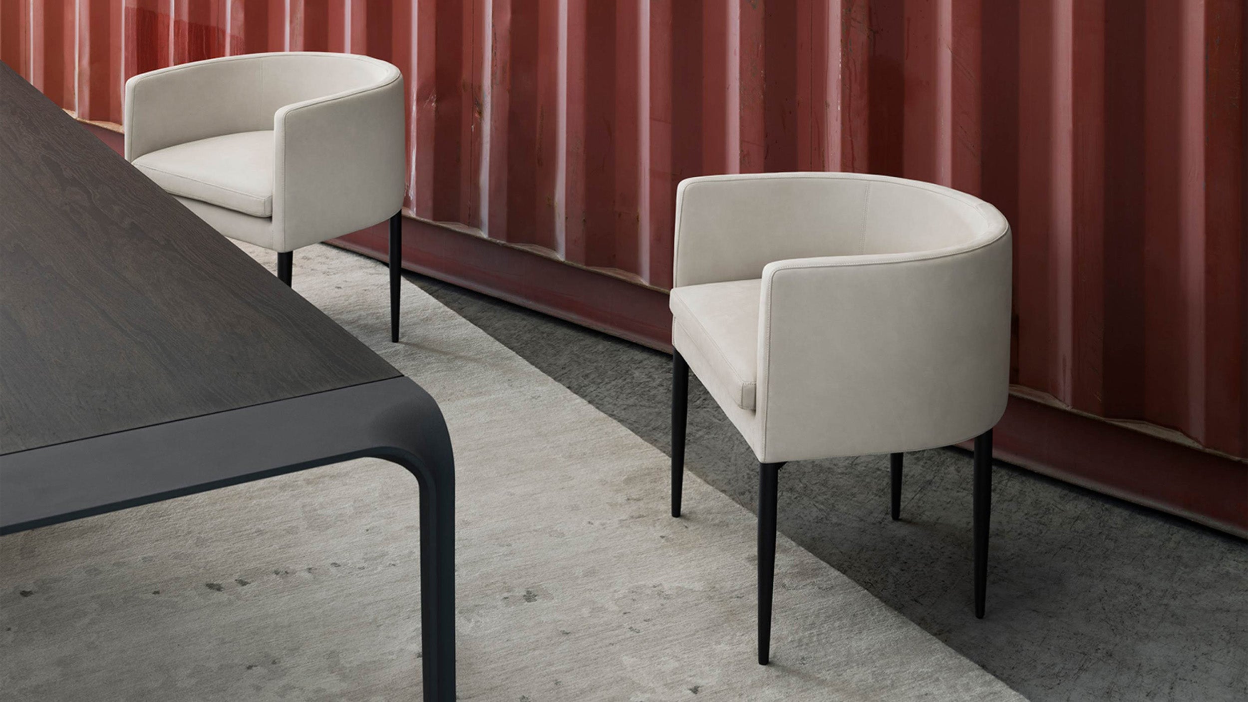 Desktop / Ouzo, designed by Piero Lissoni for Living Divani