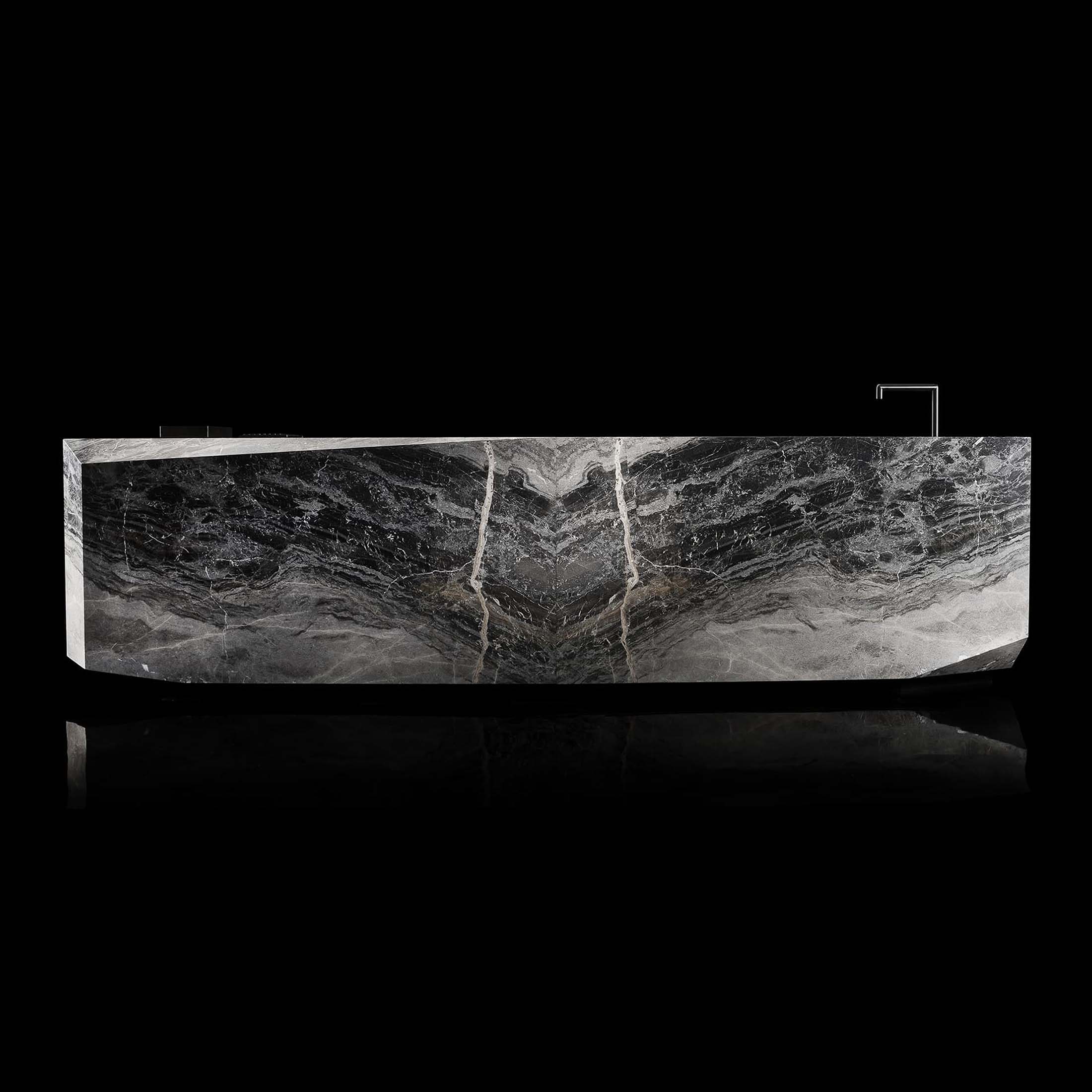 Mobile / Ozone L Island, designed by Massimo Castagna for Henge