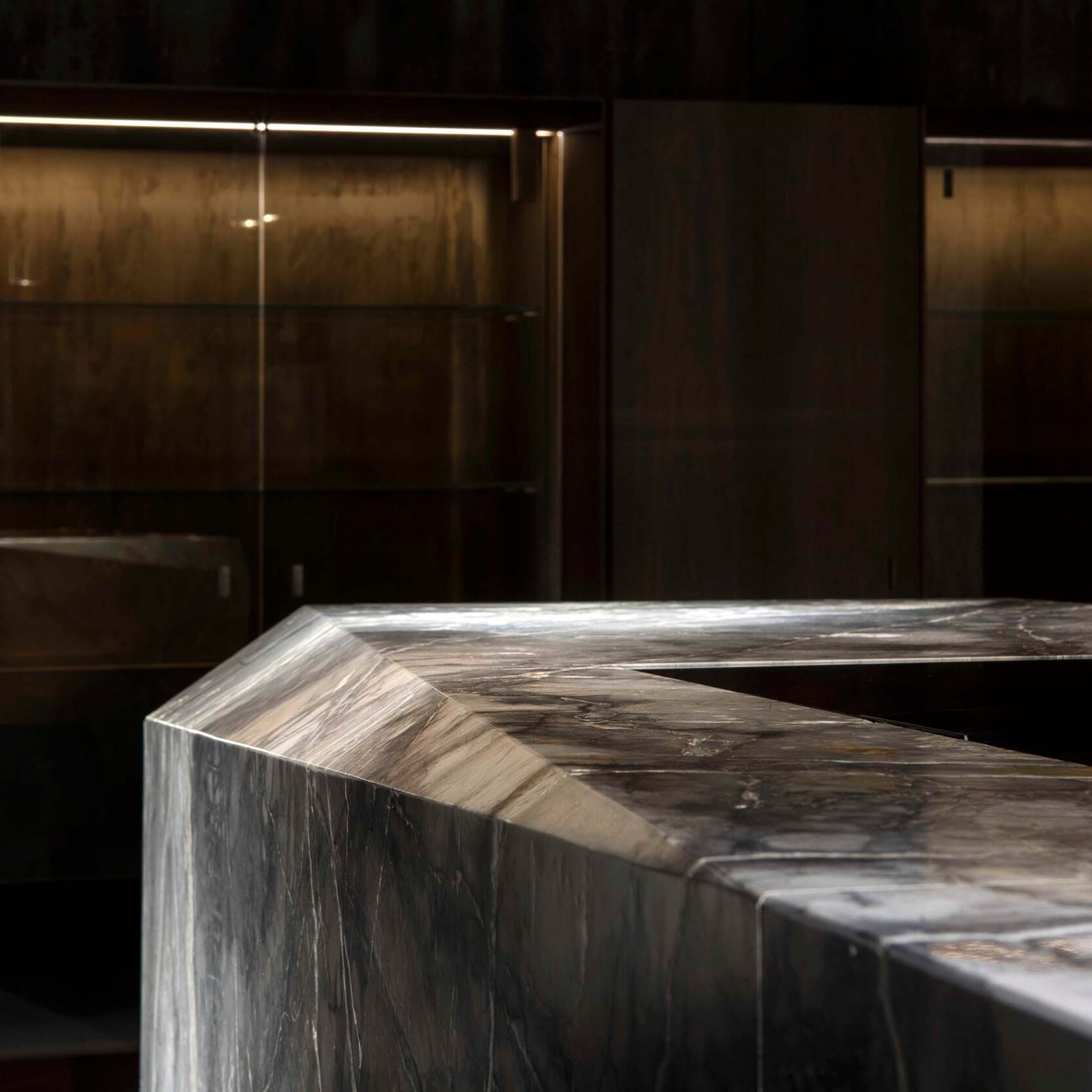 Mobile / Ozone L Island, designed by Massimo Castagna for Henge