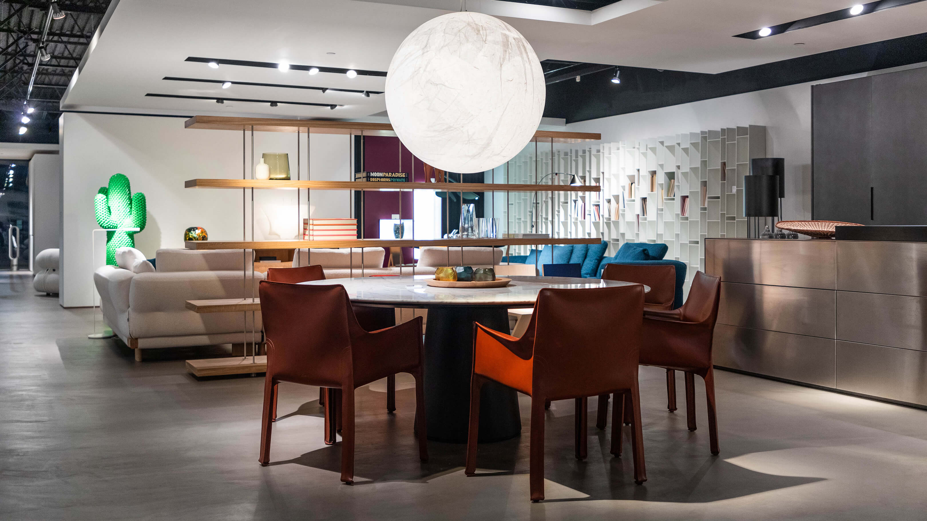 Desktop / WhiteMenu / Materic Table, designed by Piero Lissoni
