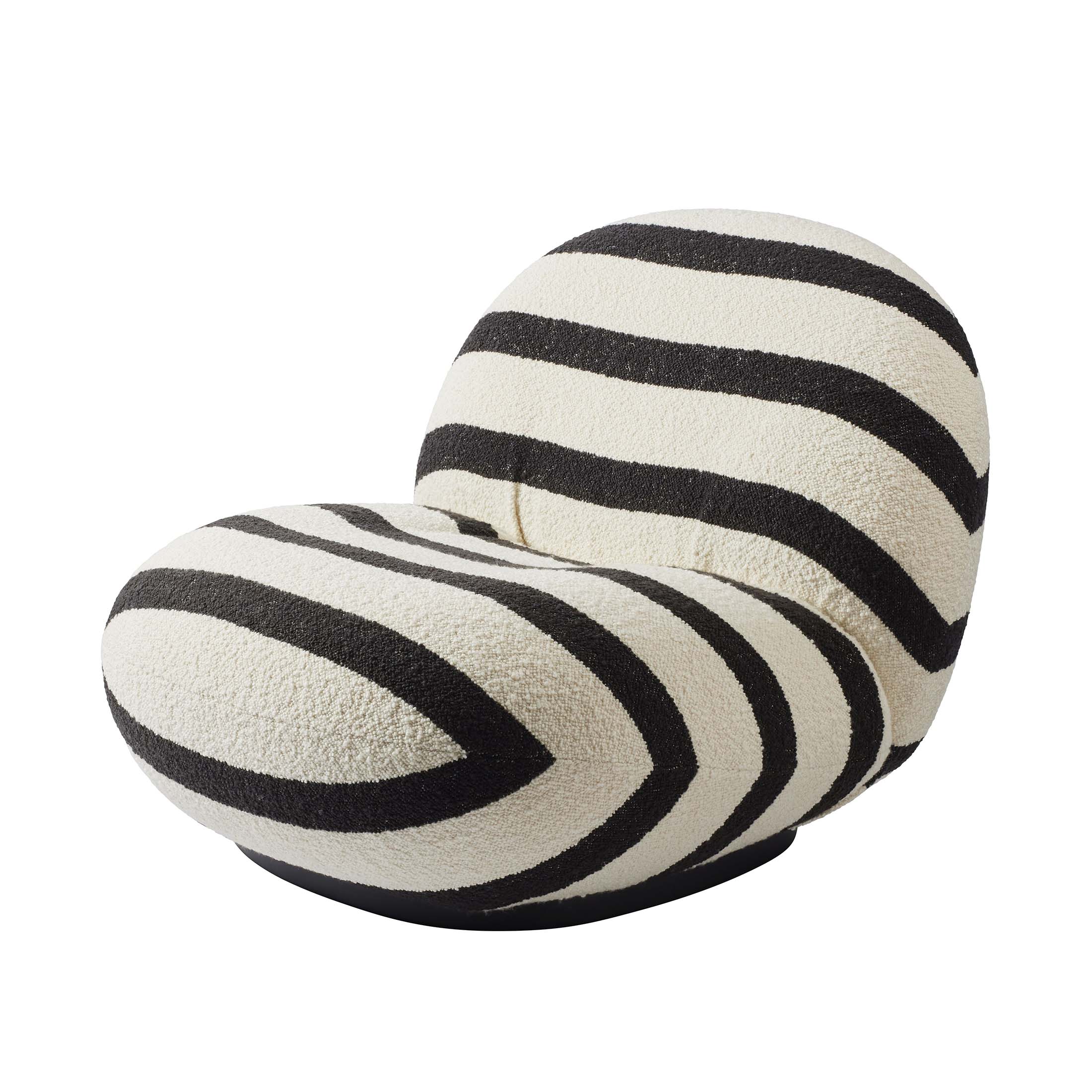 GUBI Lounge Chair Pacha Lounge Chair