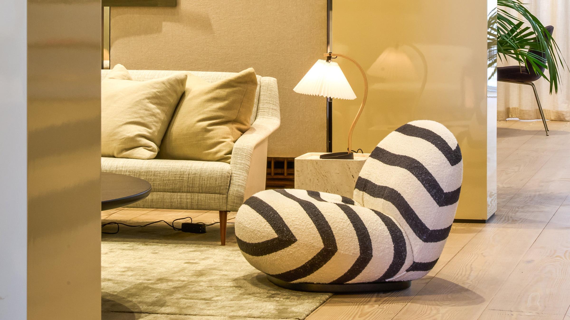 GUBI Lounge Chair Pacha Lounge Chair