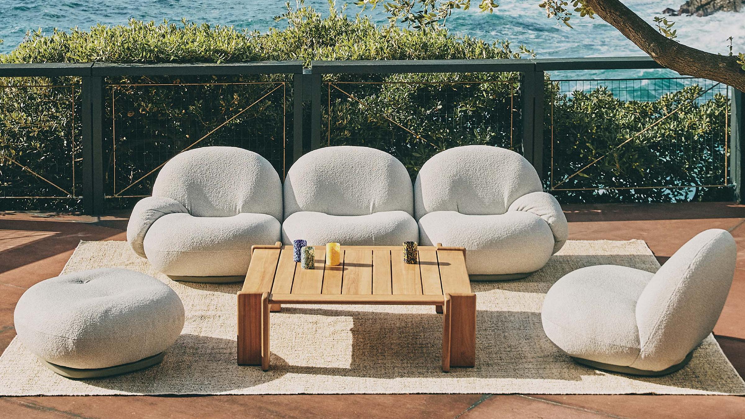 GUBI Ottoman Pacha Outdoor Ottoman