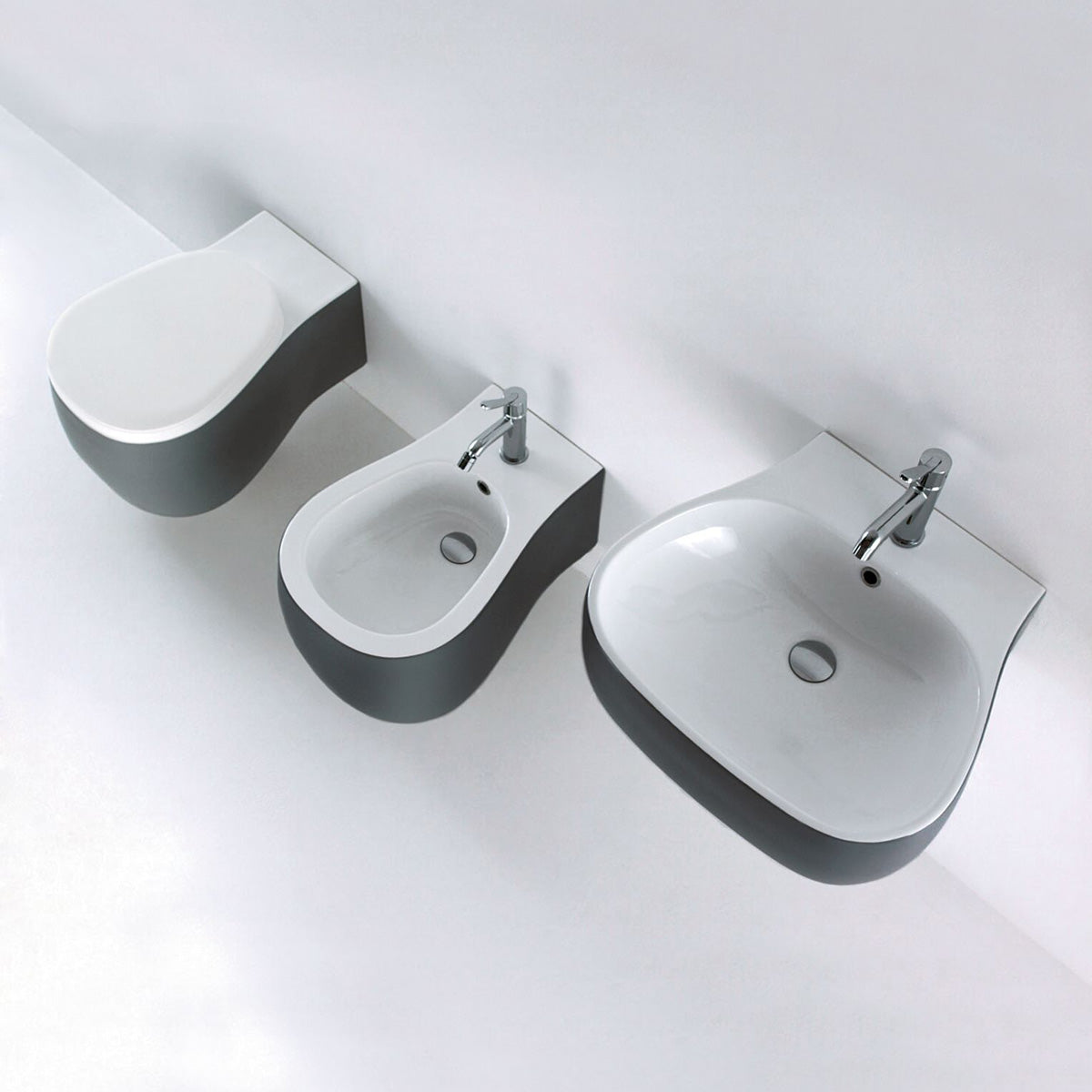 Mobile / Pear Washbasin, designed by Patricia Urquiola for Agape