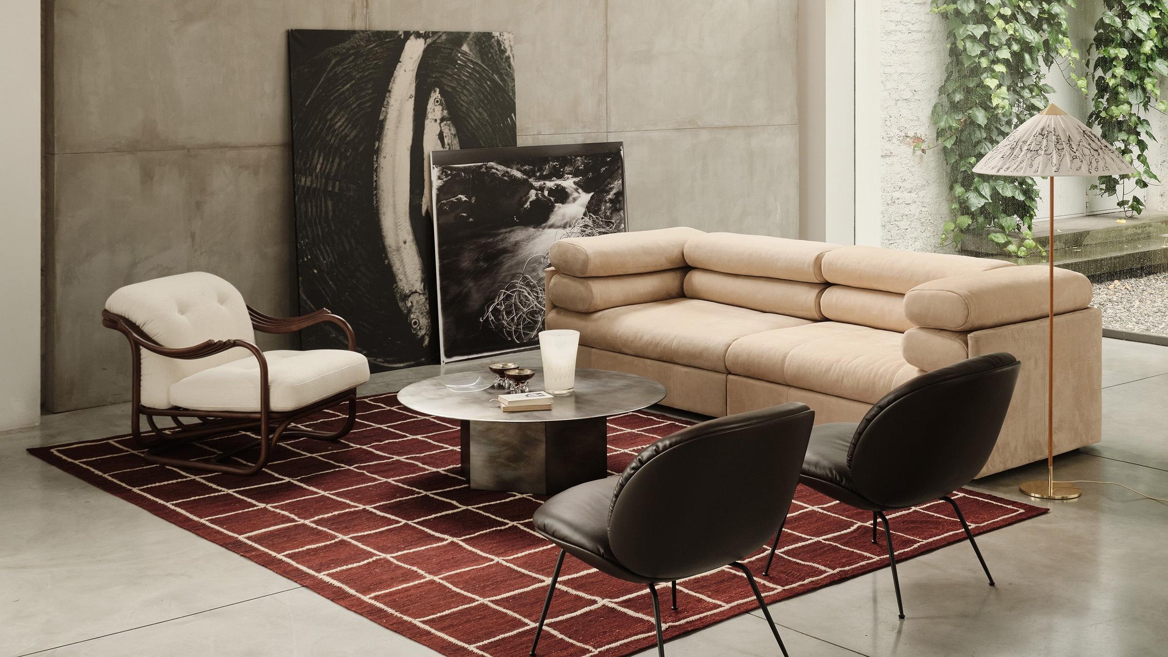 GUBI Lounge Chair Poltrona Tria Lounge Chair