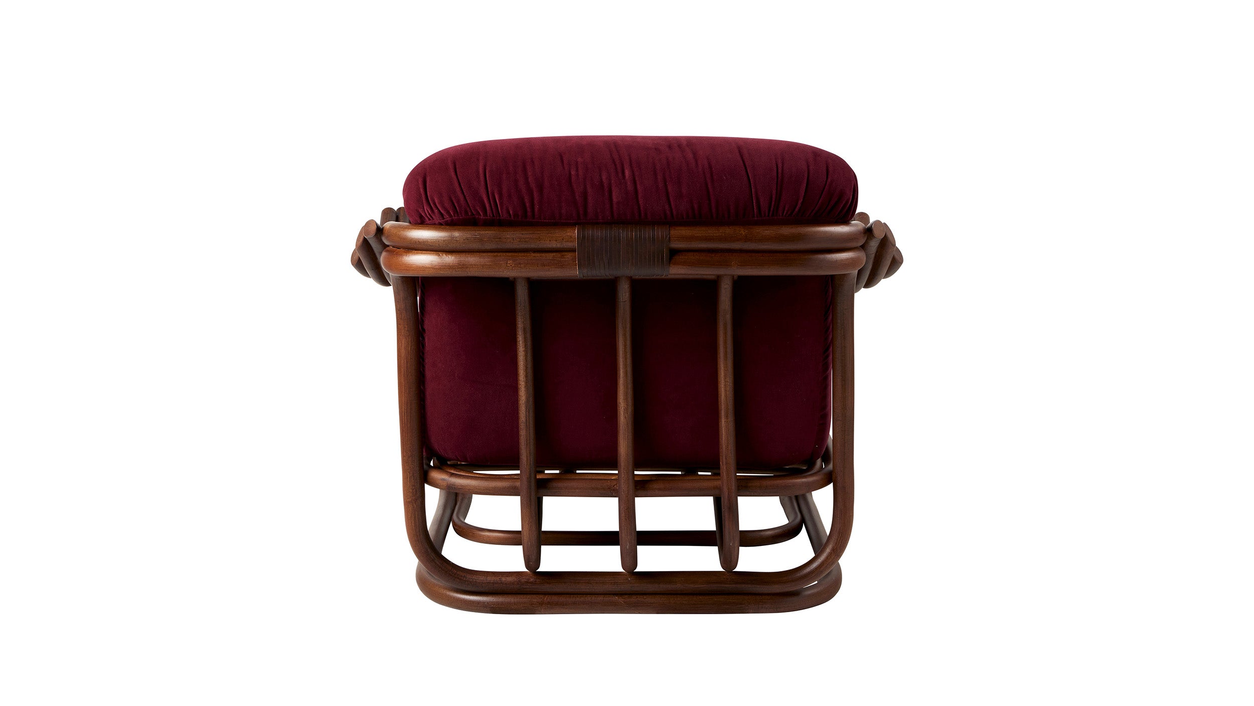 Desktop / Poltrona Tria Lounge Chair, designed by Carlo de Carli and made by Gubi