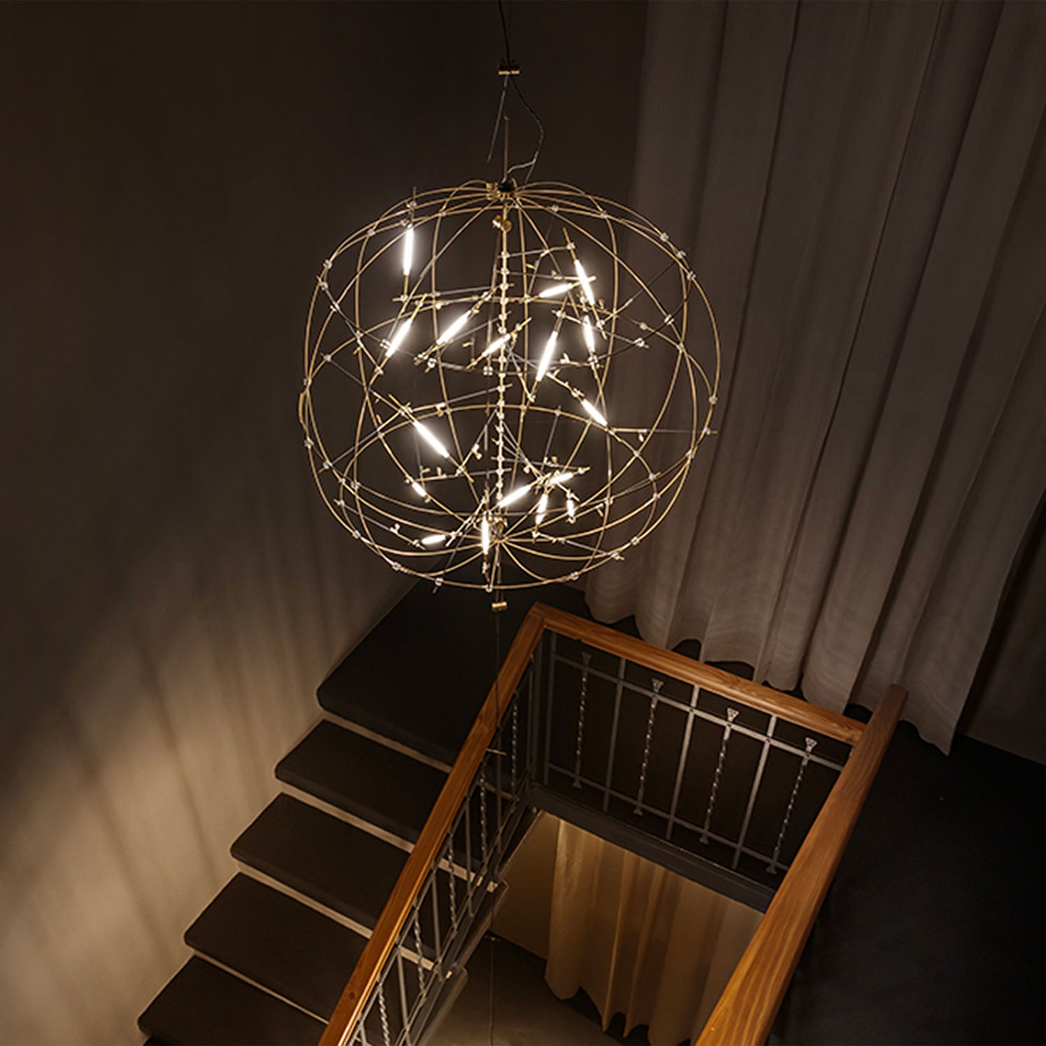 Mobile / Pòta! Pendant Lamp, by Catellani & Smith