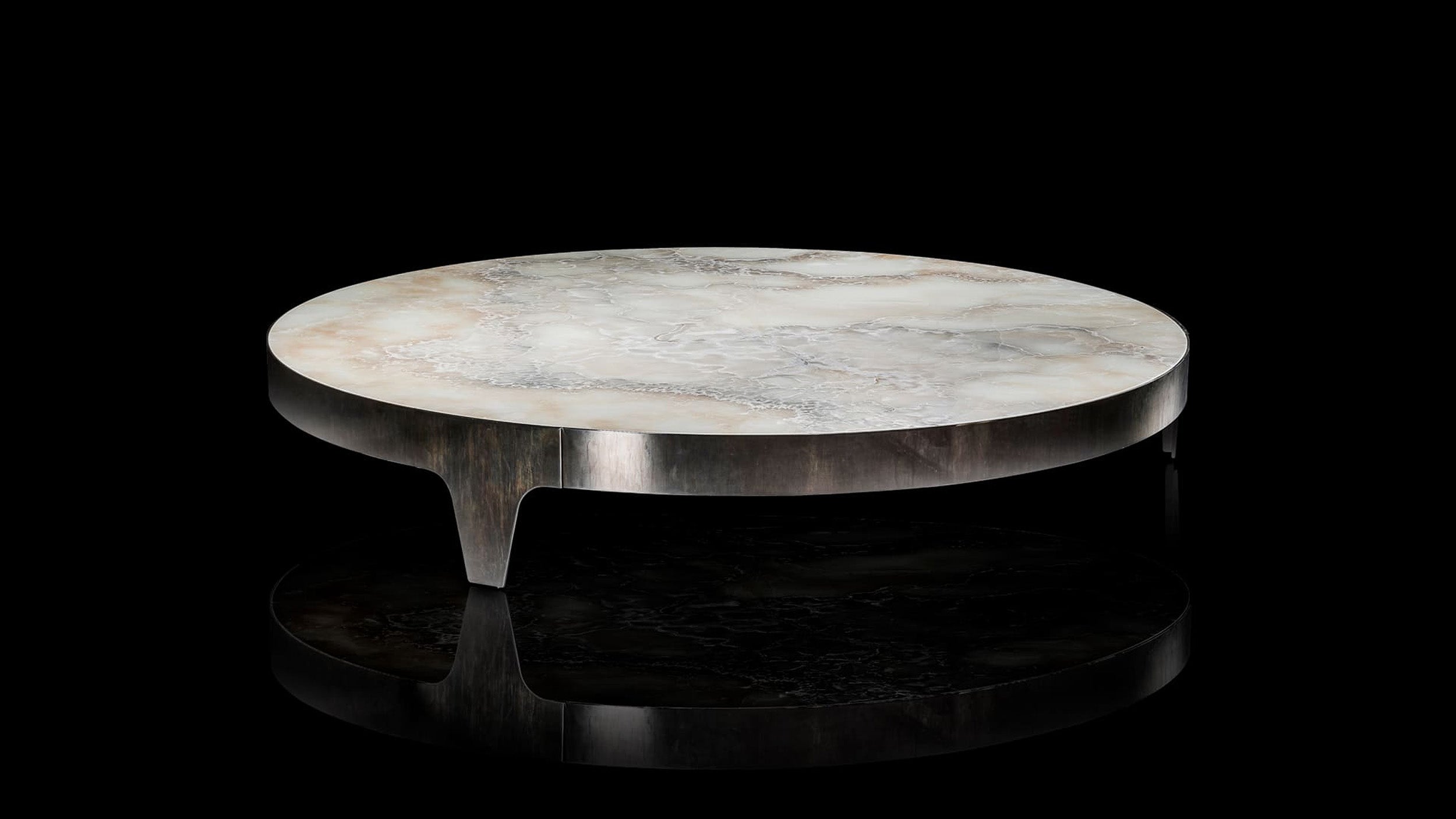 Desktop / SR Coffee Table, designed by Massimo Castagna for Henge