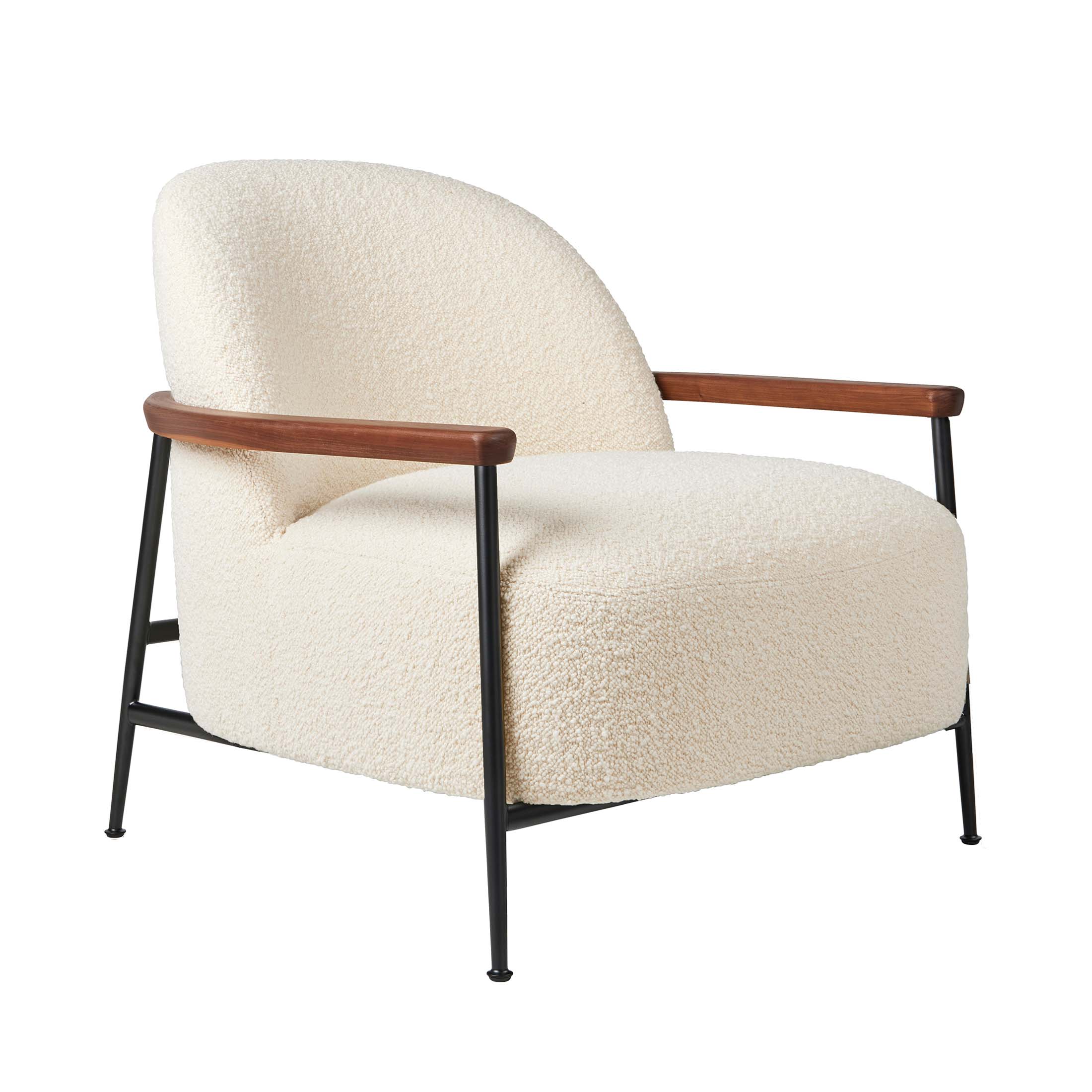 Mobile / Sejour Lounge Chair, designed by GamFratesi and made by Gubi