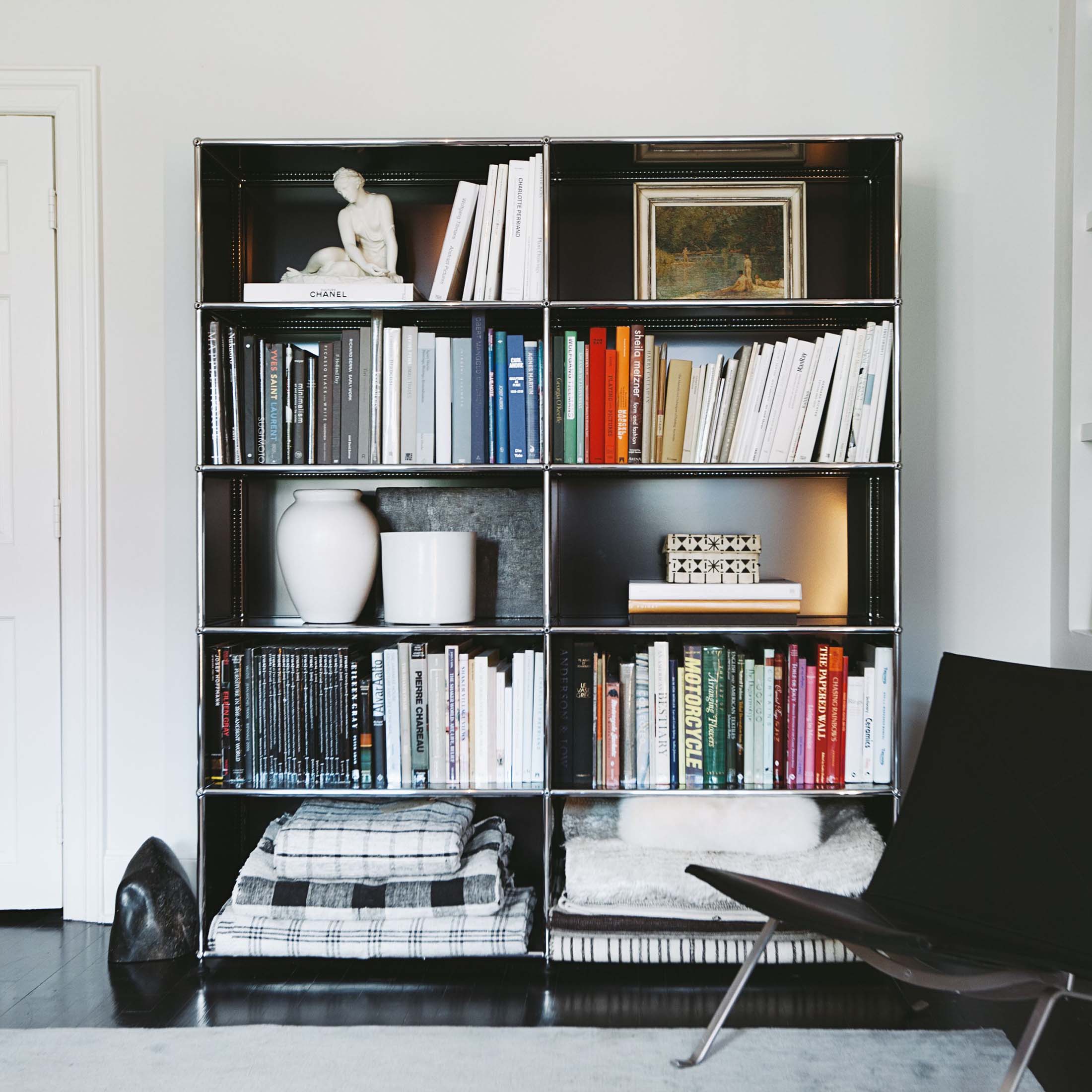 Mobile / Shelving (H2), made by USM Haller