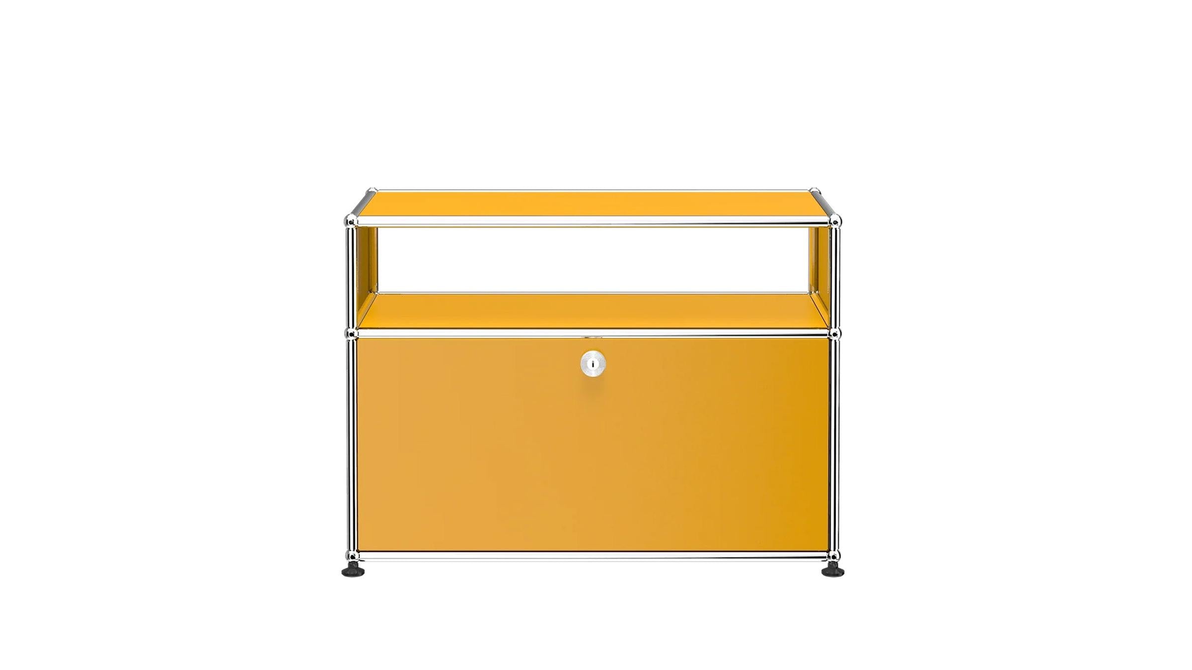 USM Haller Side Table Side Table (O118)