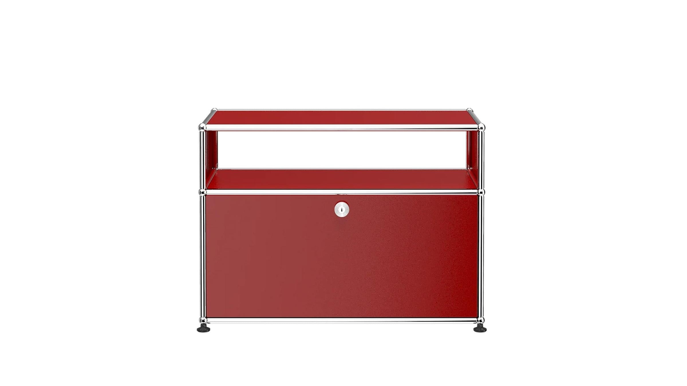 USM Haller Side Table Side Table (O118)