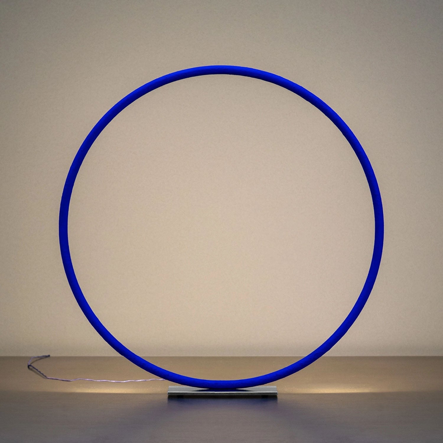 Mobile / Sorry Giotto Table Lamp, by Catellani & Smith
