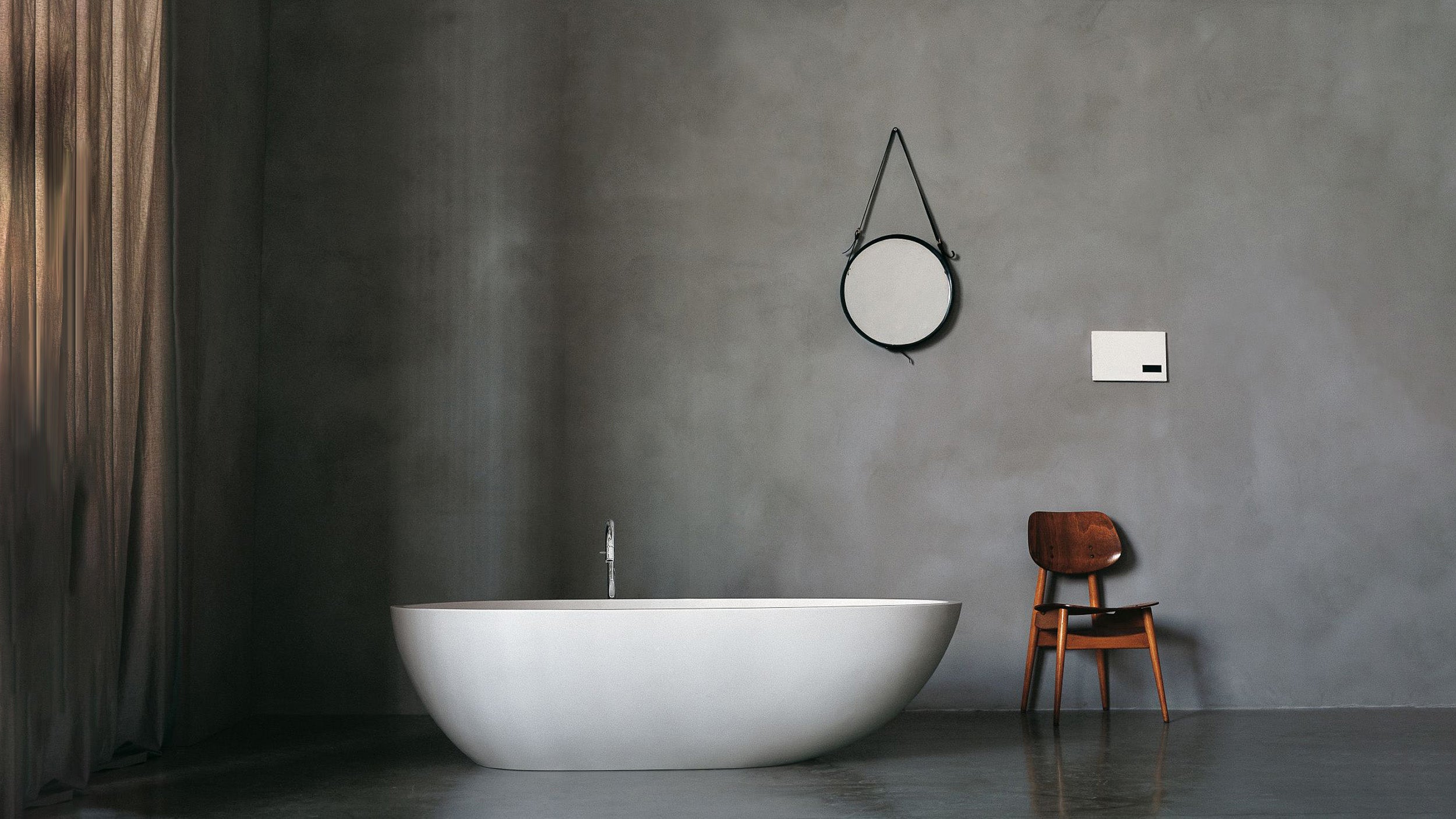 Desktop / Spoon XL Bathtub, designed by Benedini Associati for Agape