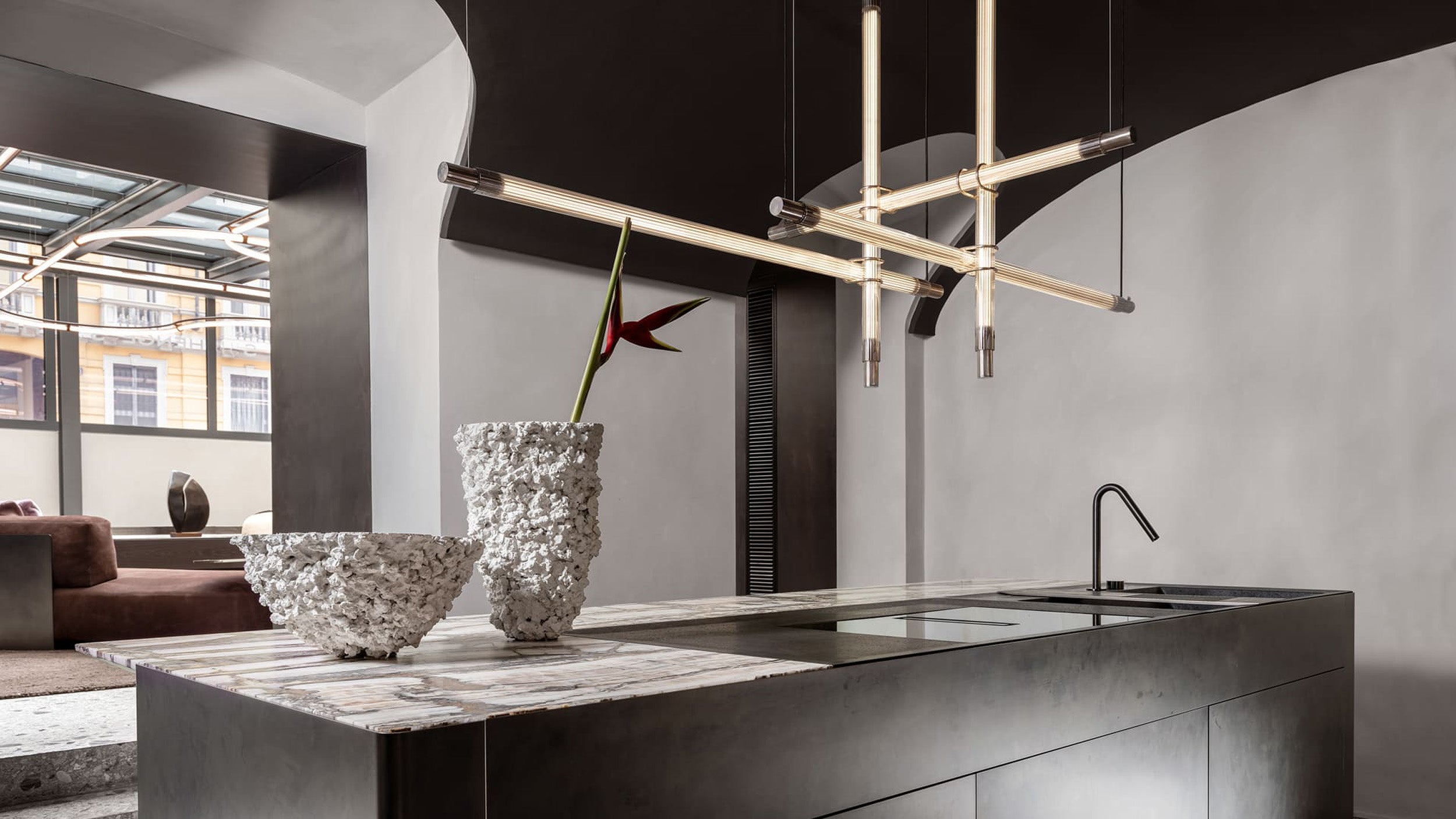 Desktop / Spyder X, designed by Massimo Castagna for Henge