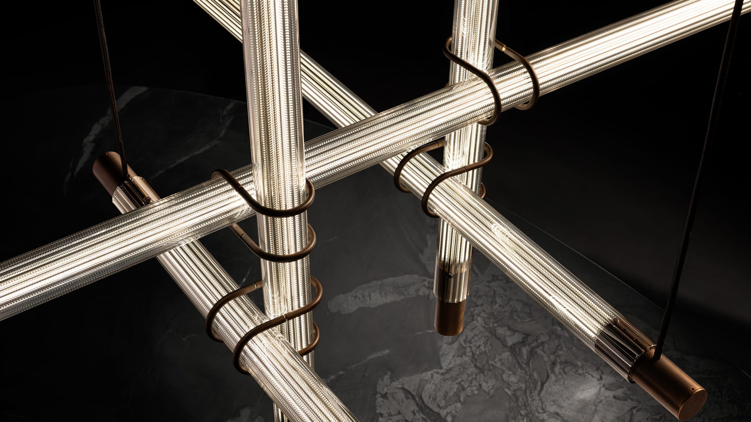 Desktop / Spyder X, designed by Massimo Castagna for Henge