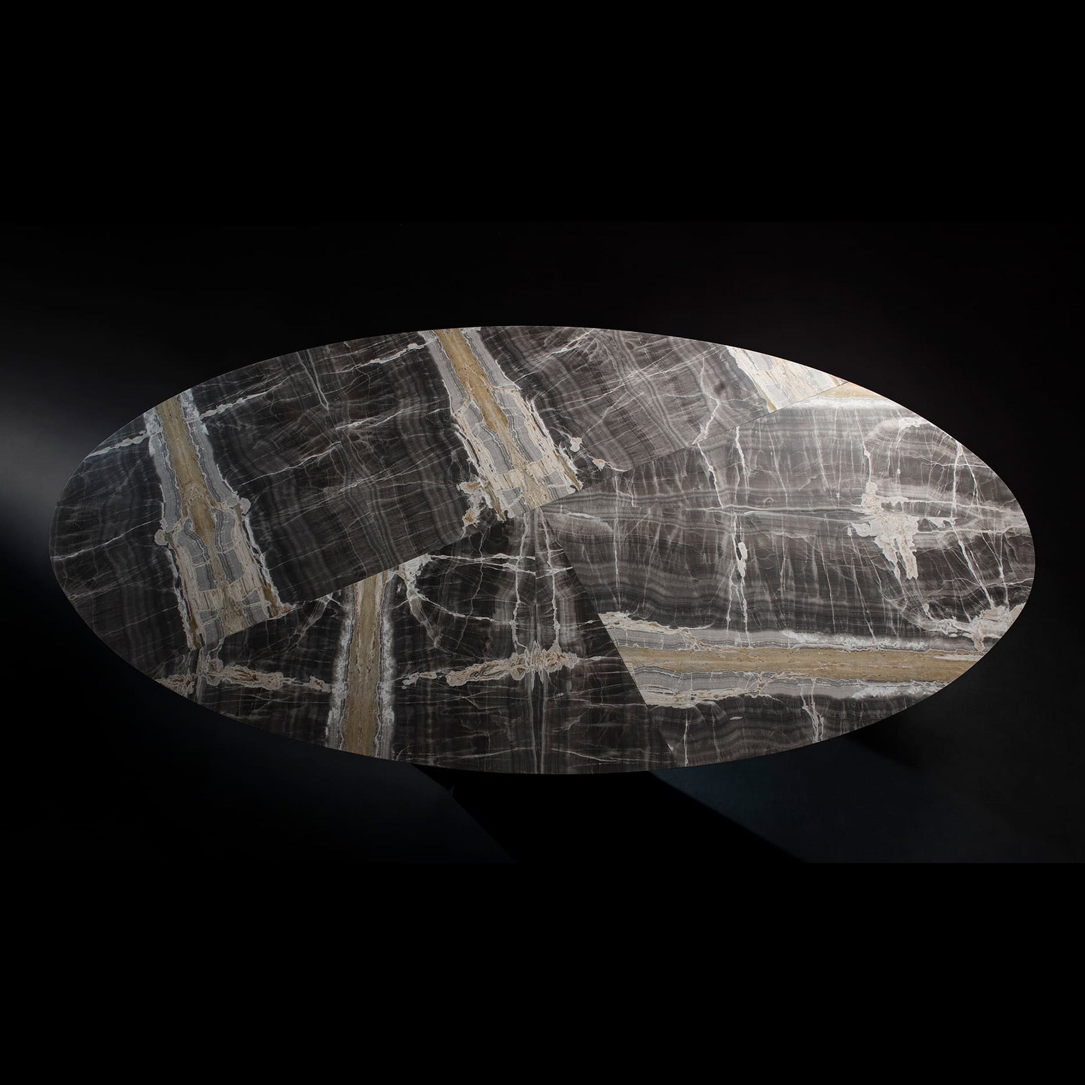 Henge Table Synapse Dining Table